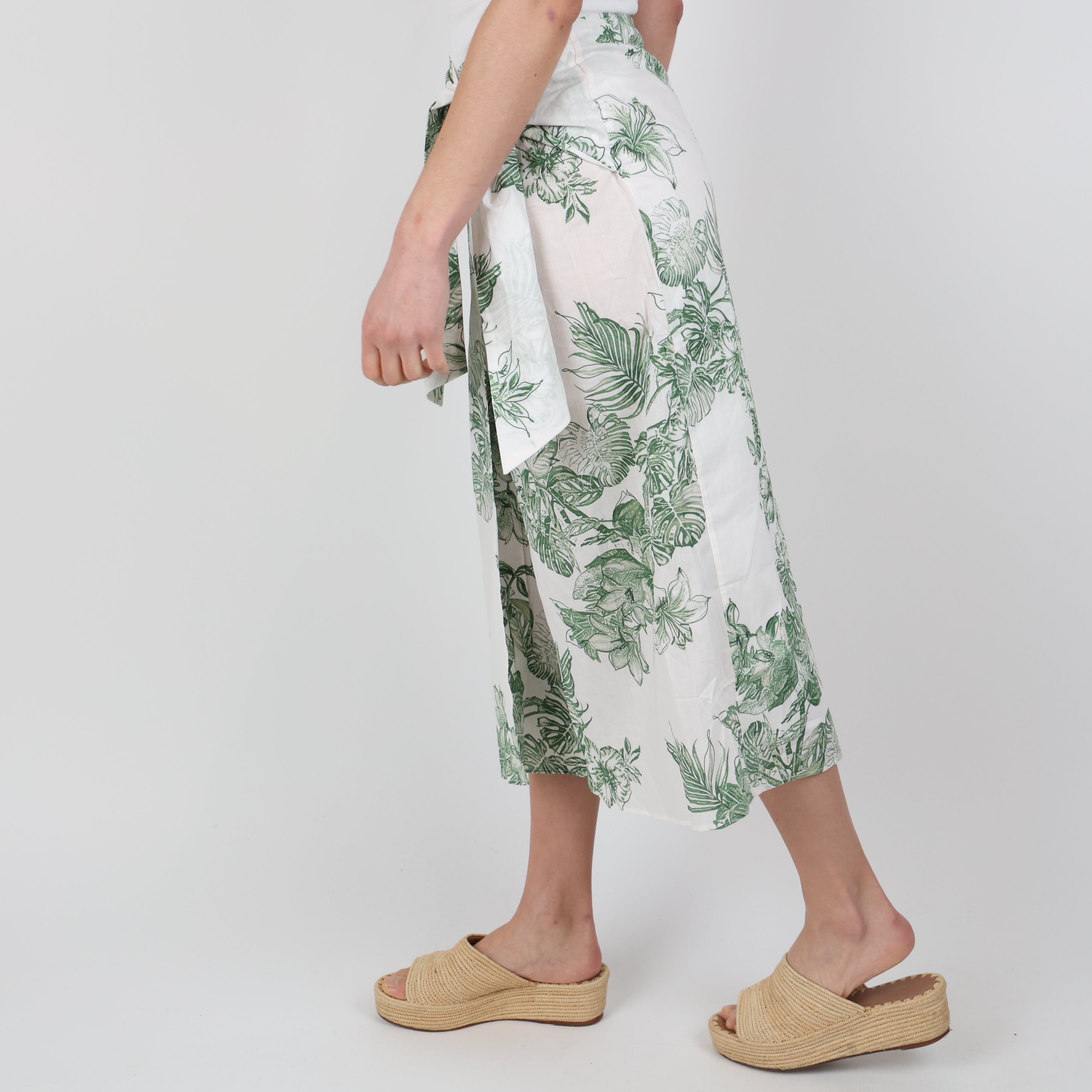 Skirt, UK Size 10