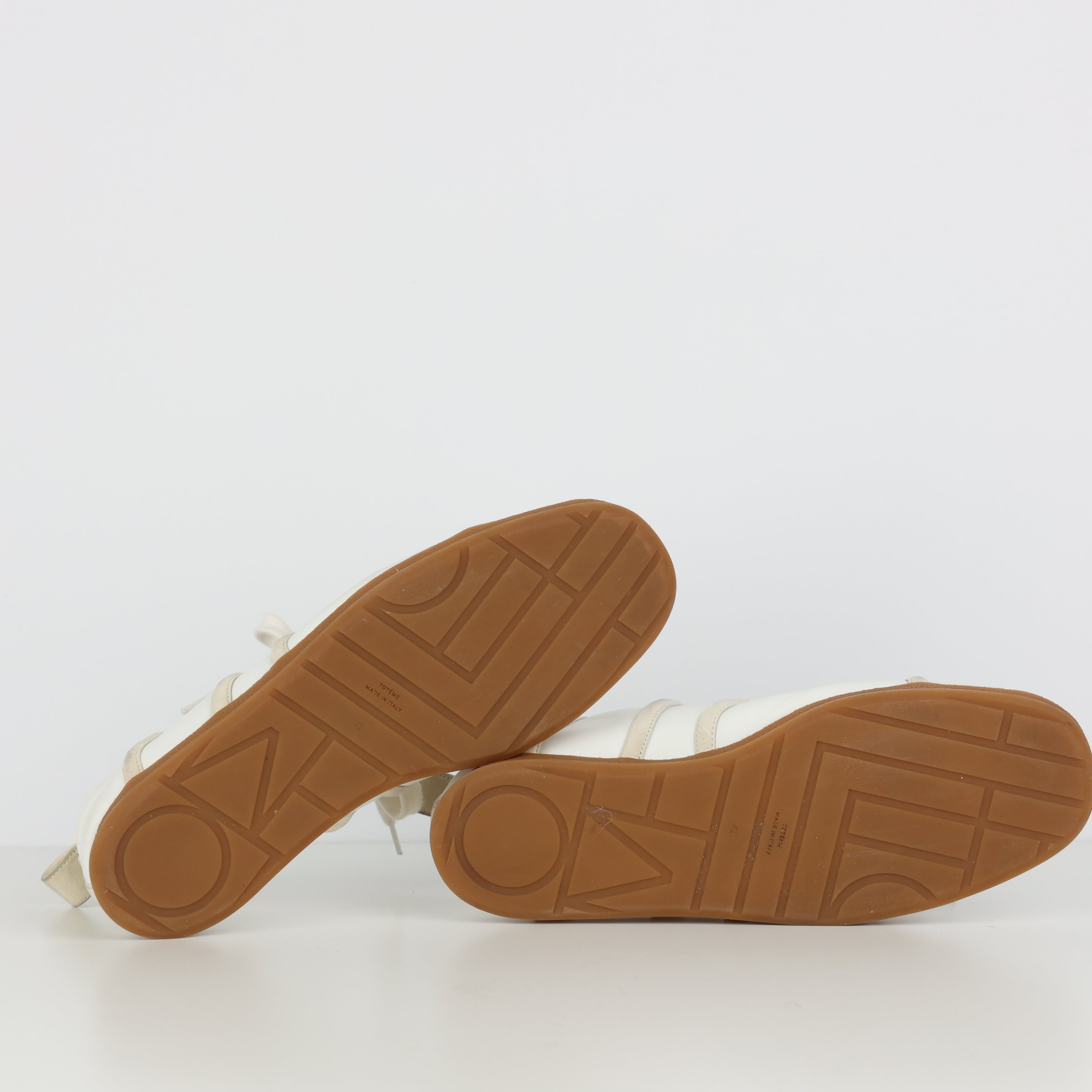 Trainers , Shoe Size 41