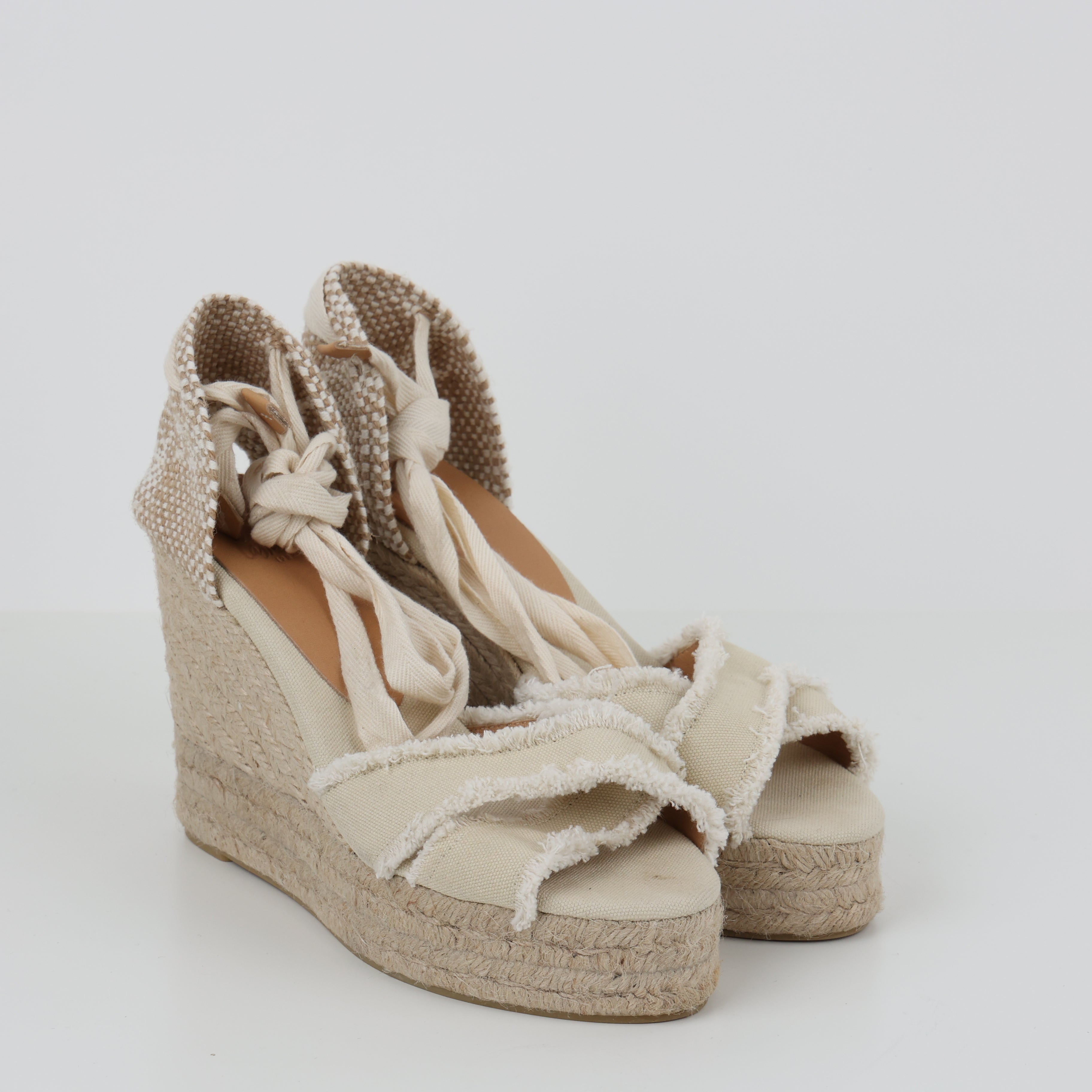 Heels , Shoe Size 38