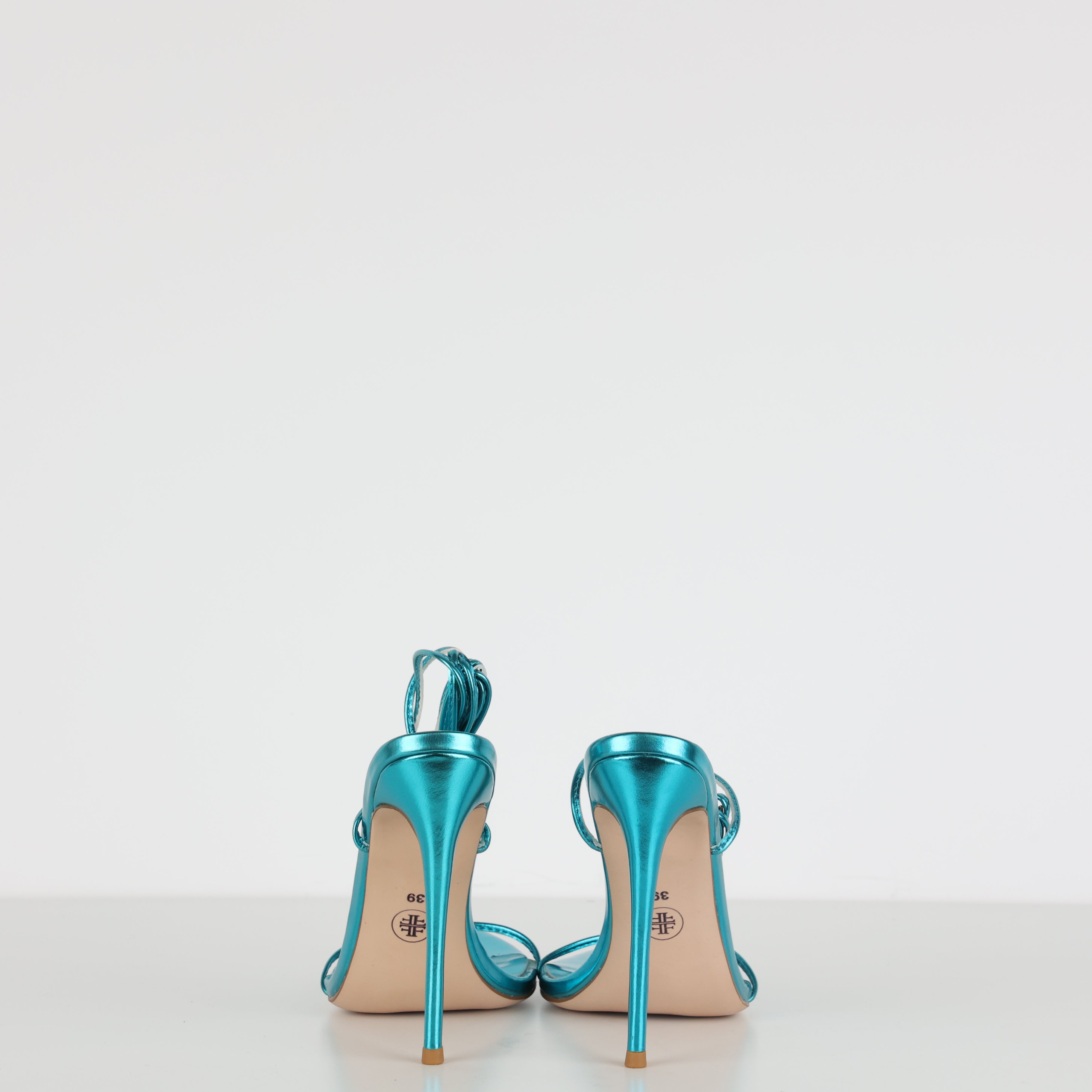 Heels , Shoe Size 39