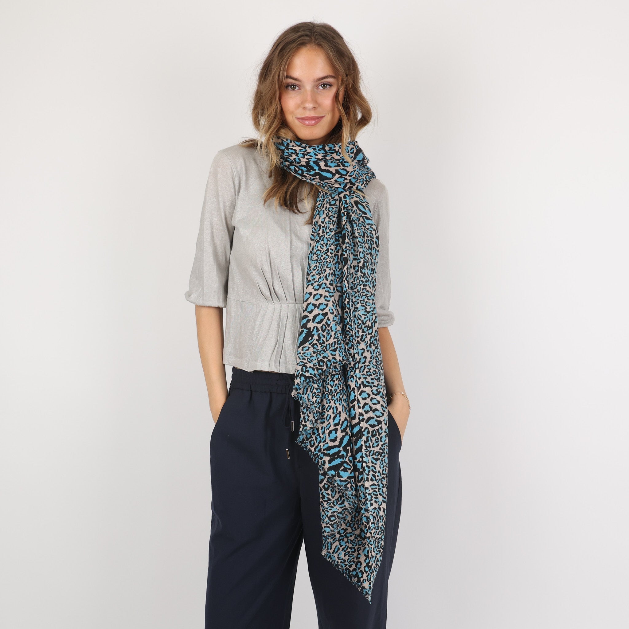 Scarf,