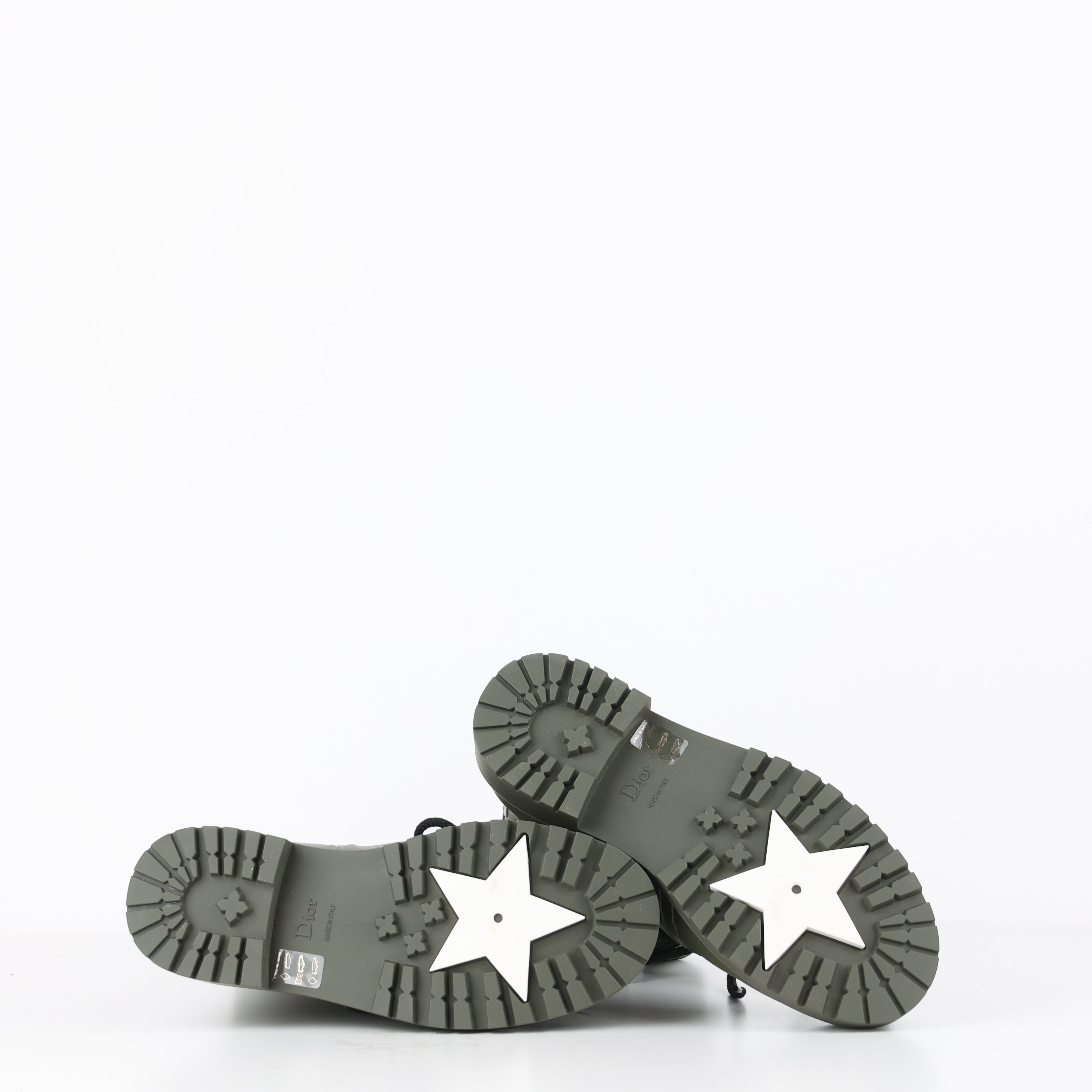 Boots , Shoe Size 37