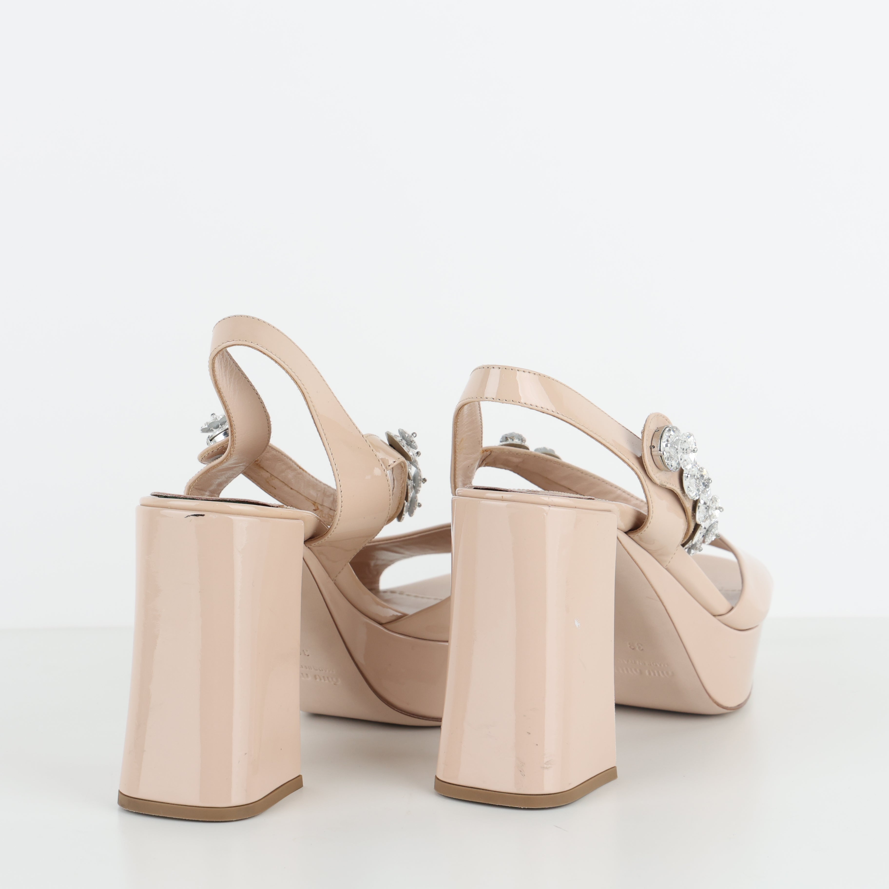 Heels , Shoe Size 39