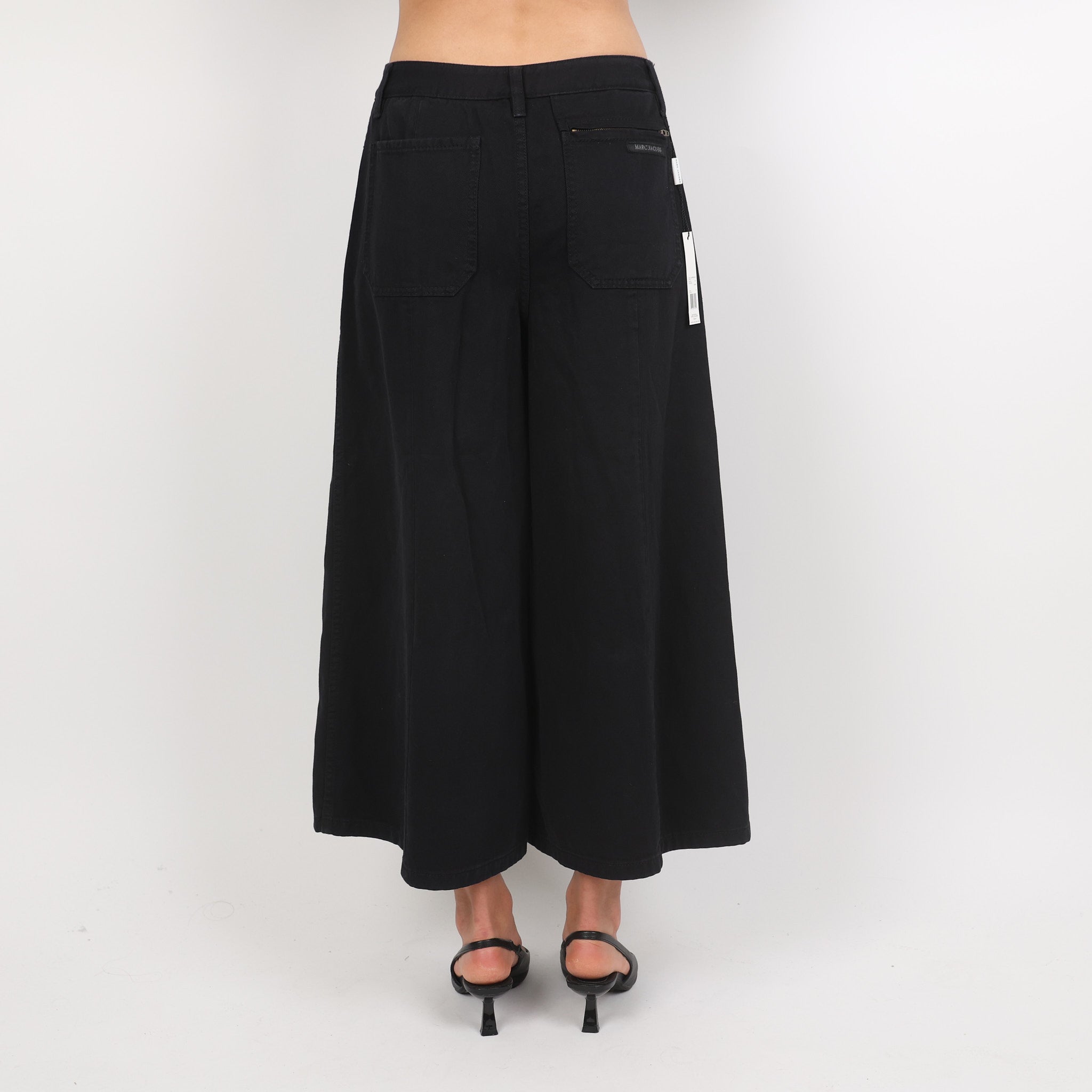 Jeans, Waist 28