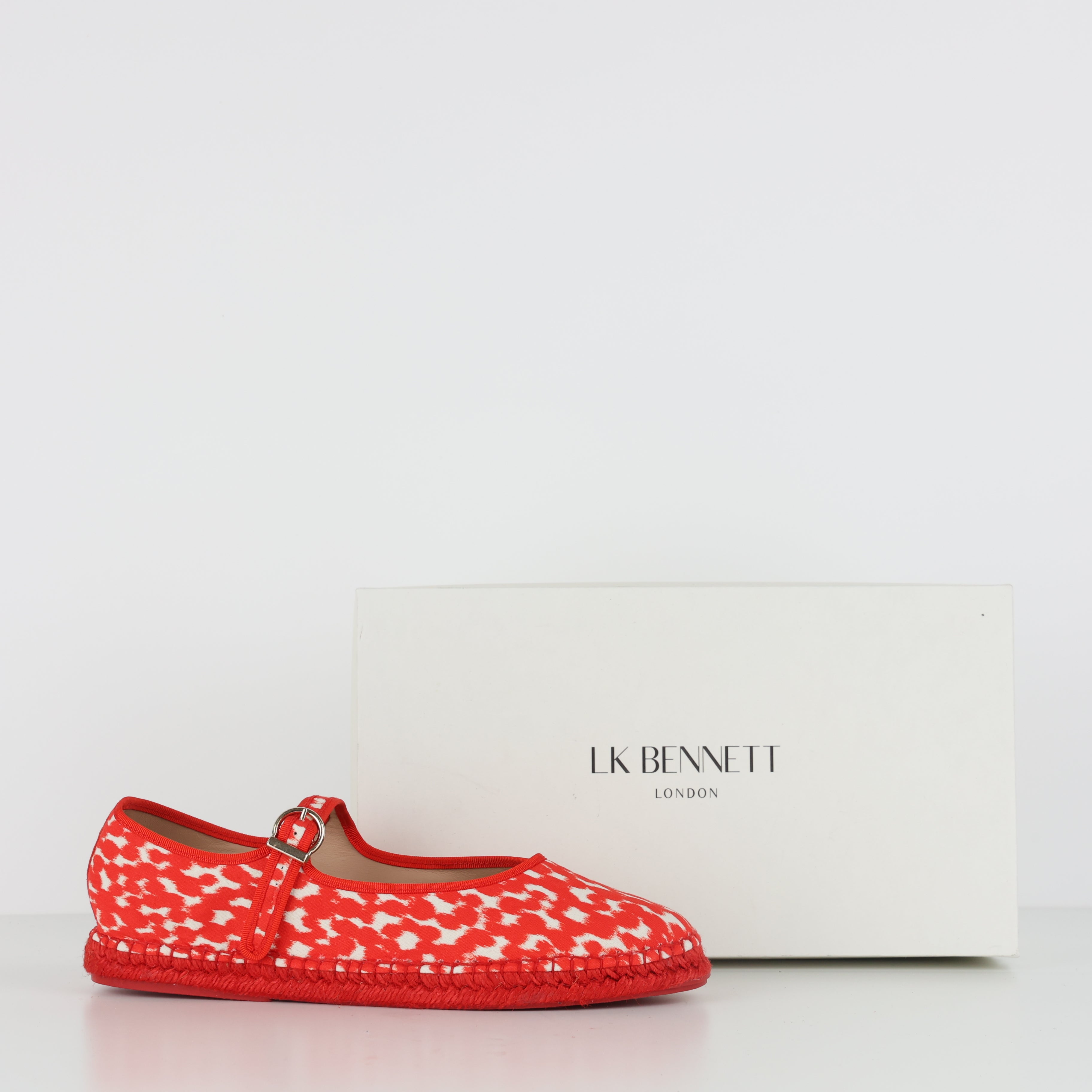Flats , Shoe Size 40