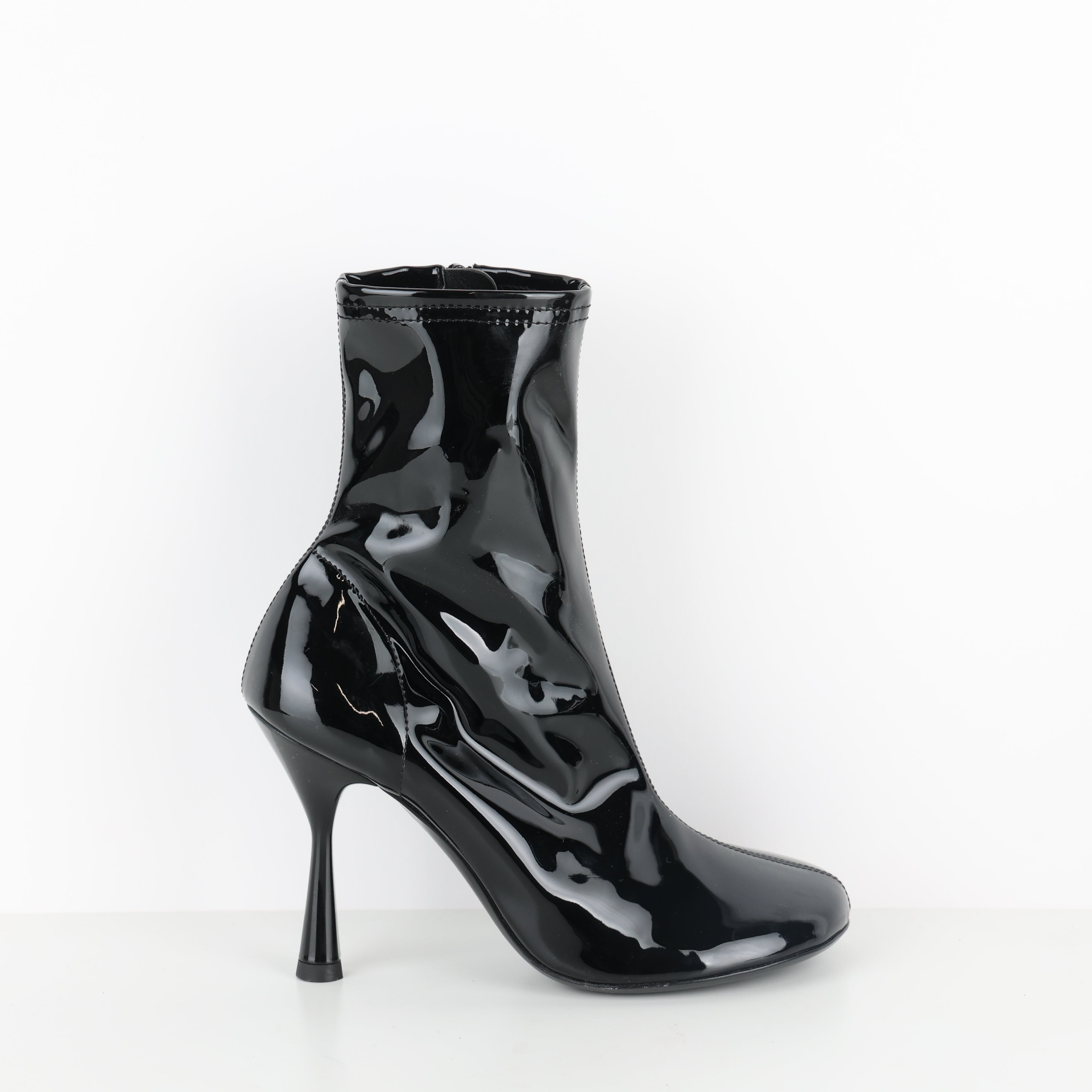Boots , Shoe Size 38