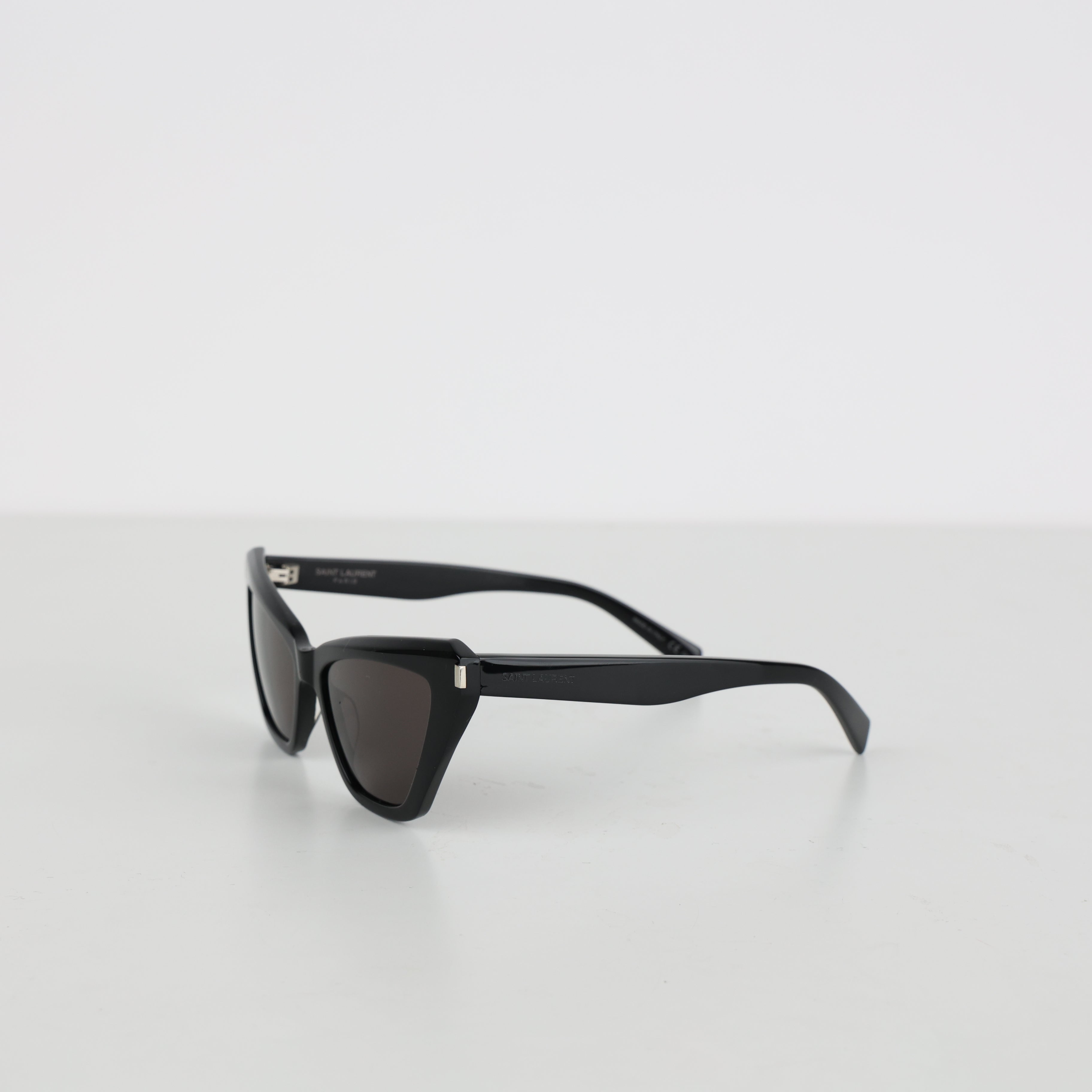 Sunglasses, UK Size One Size