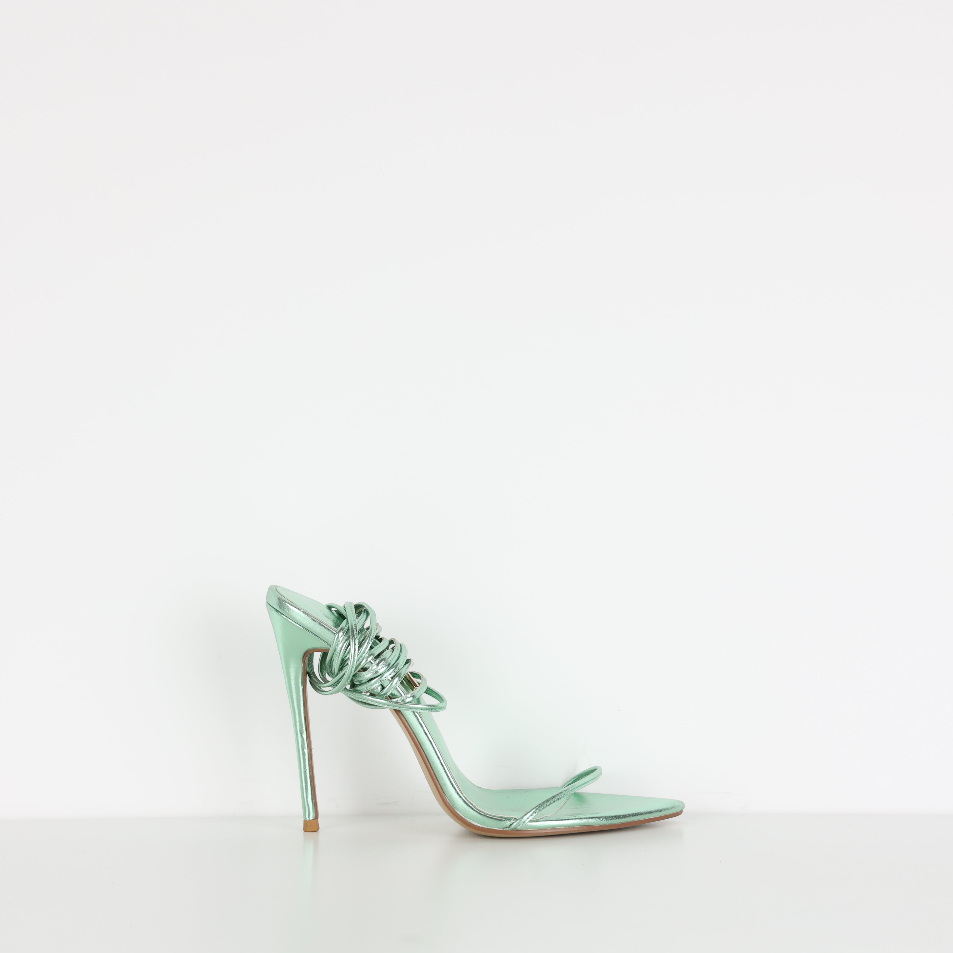 Heels , Shoe Size 39