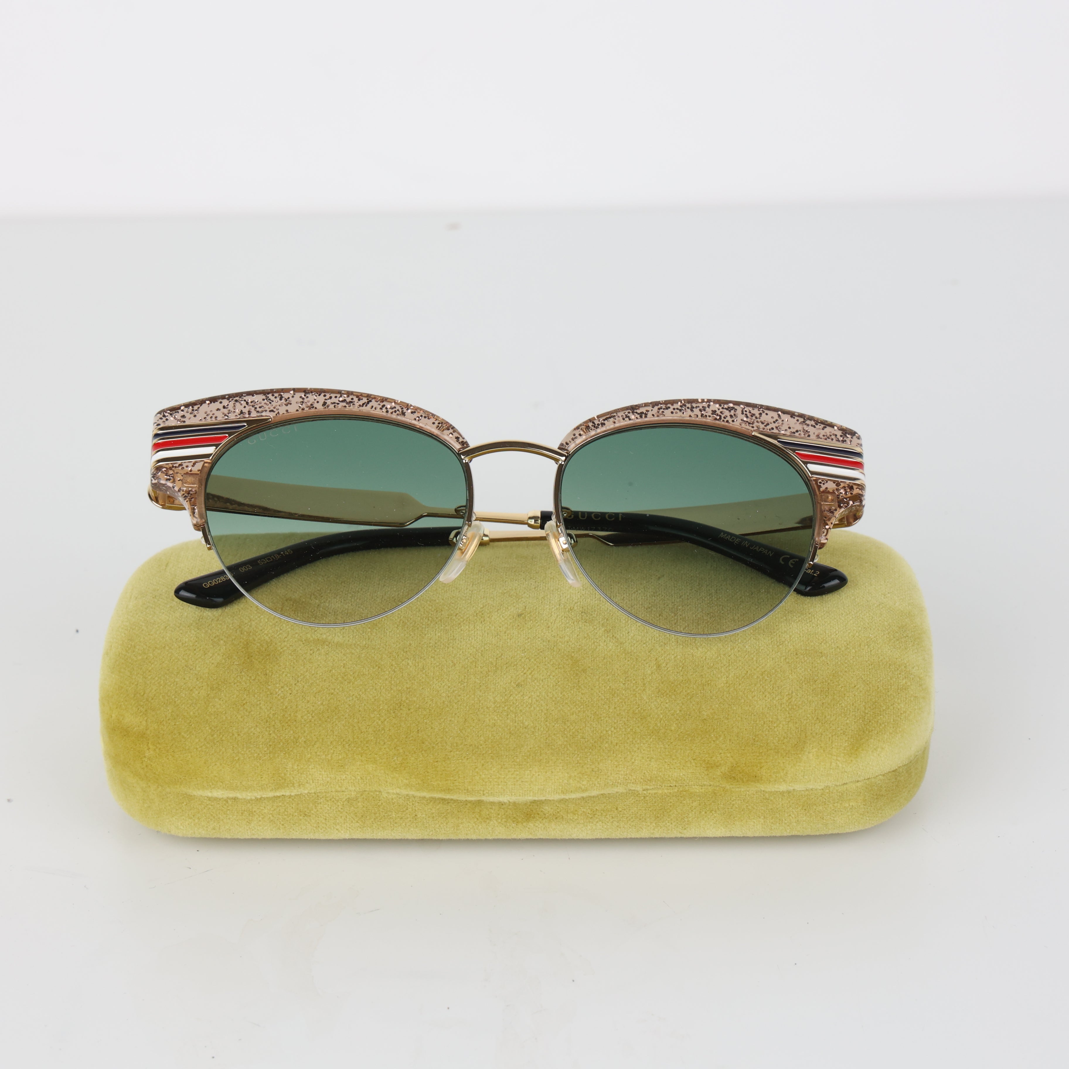 Sunglasses, UK Size One Size