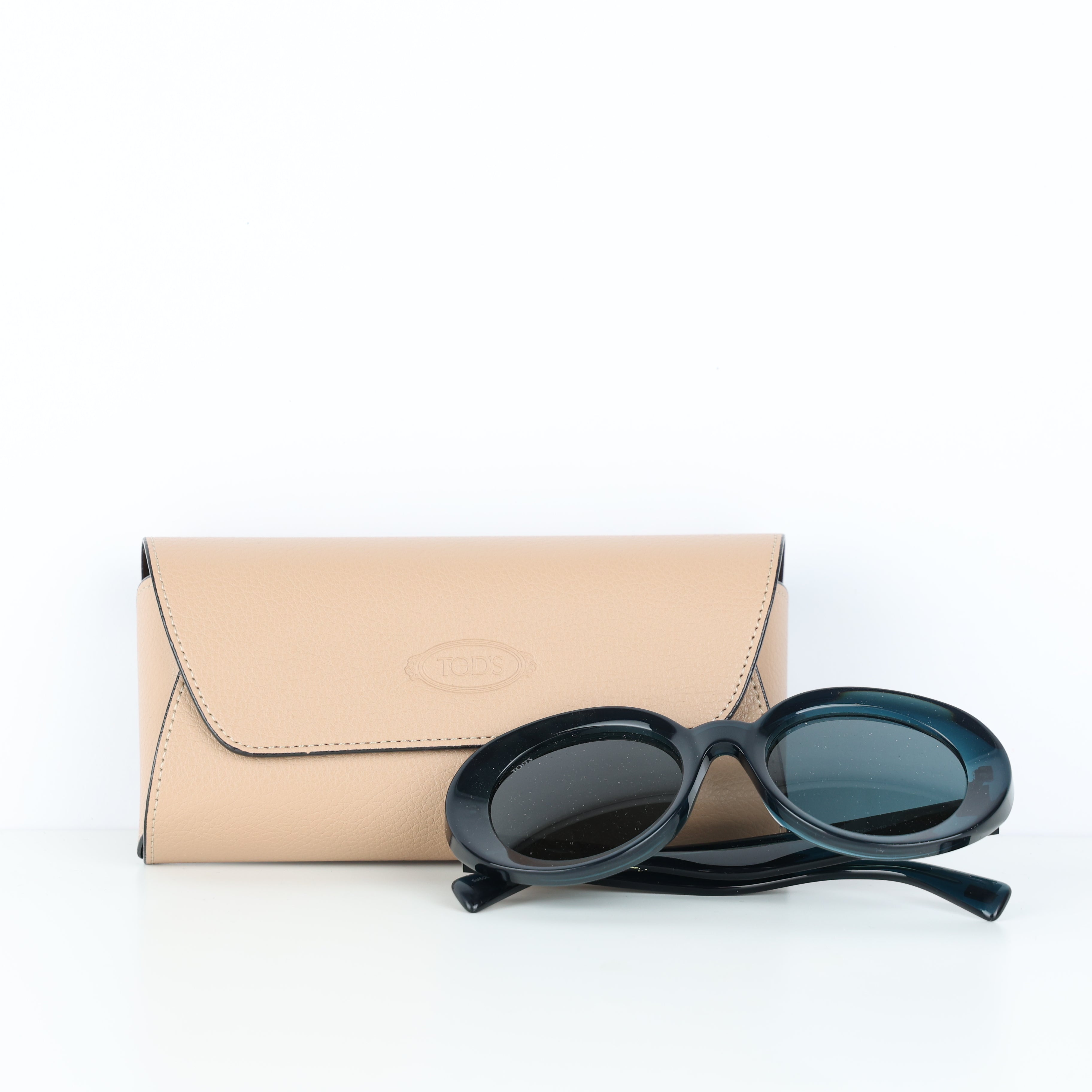 Sunglasses, UK Size One Size