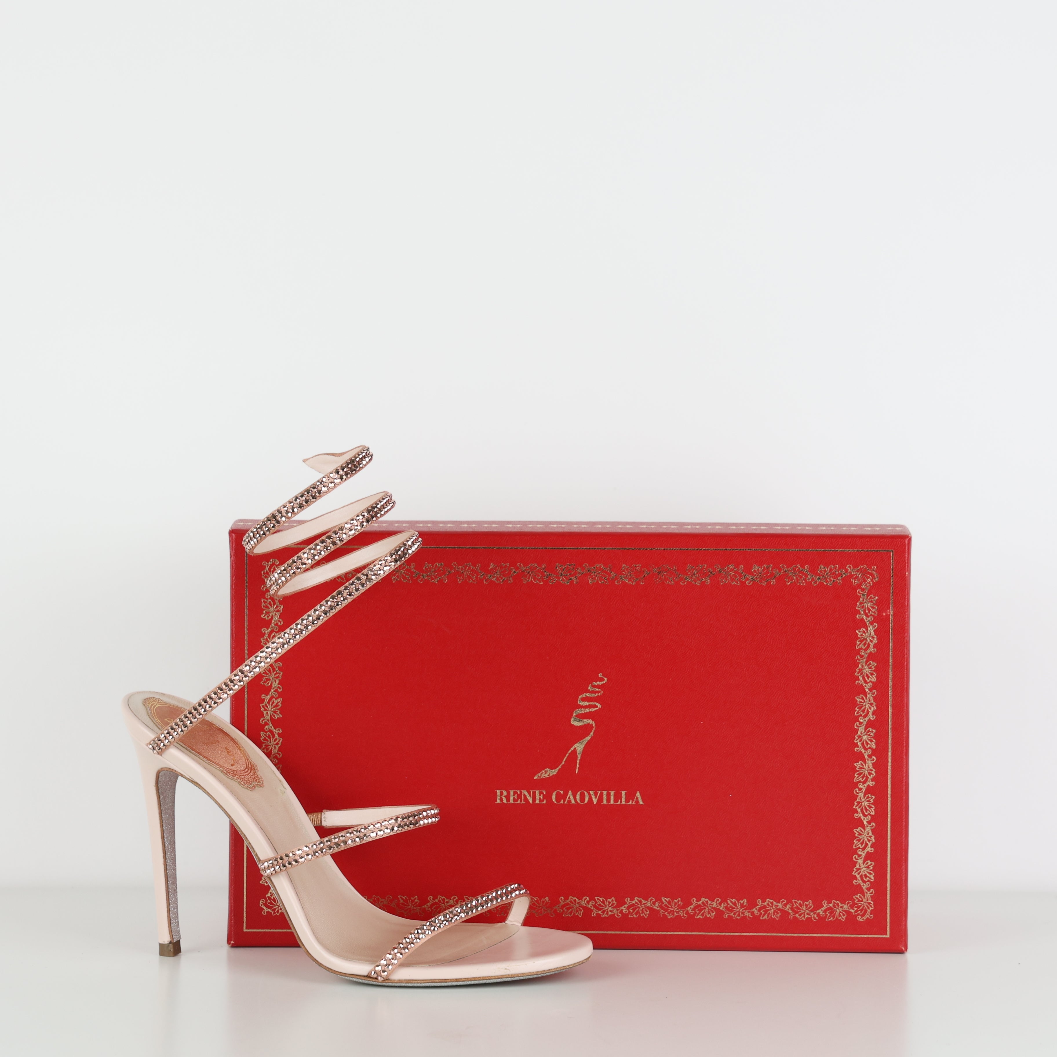 Heels , Shoe Size 37