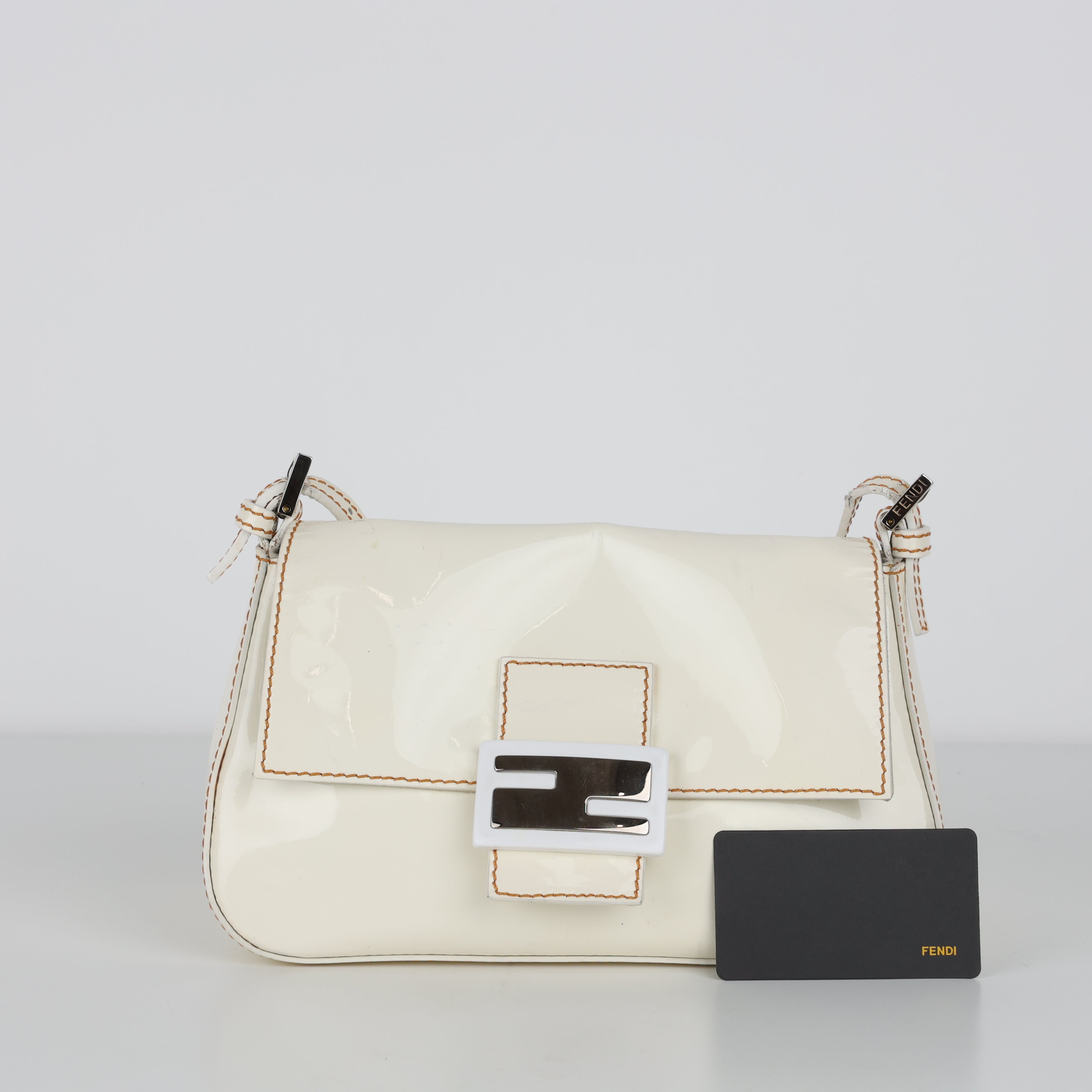 Fendi , Mini Mamma Baguette