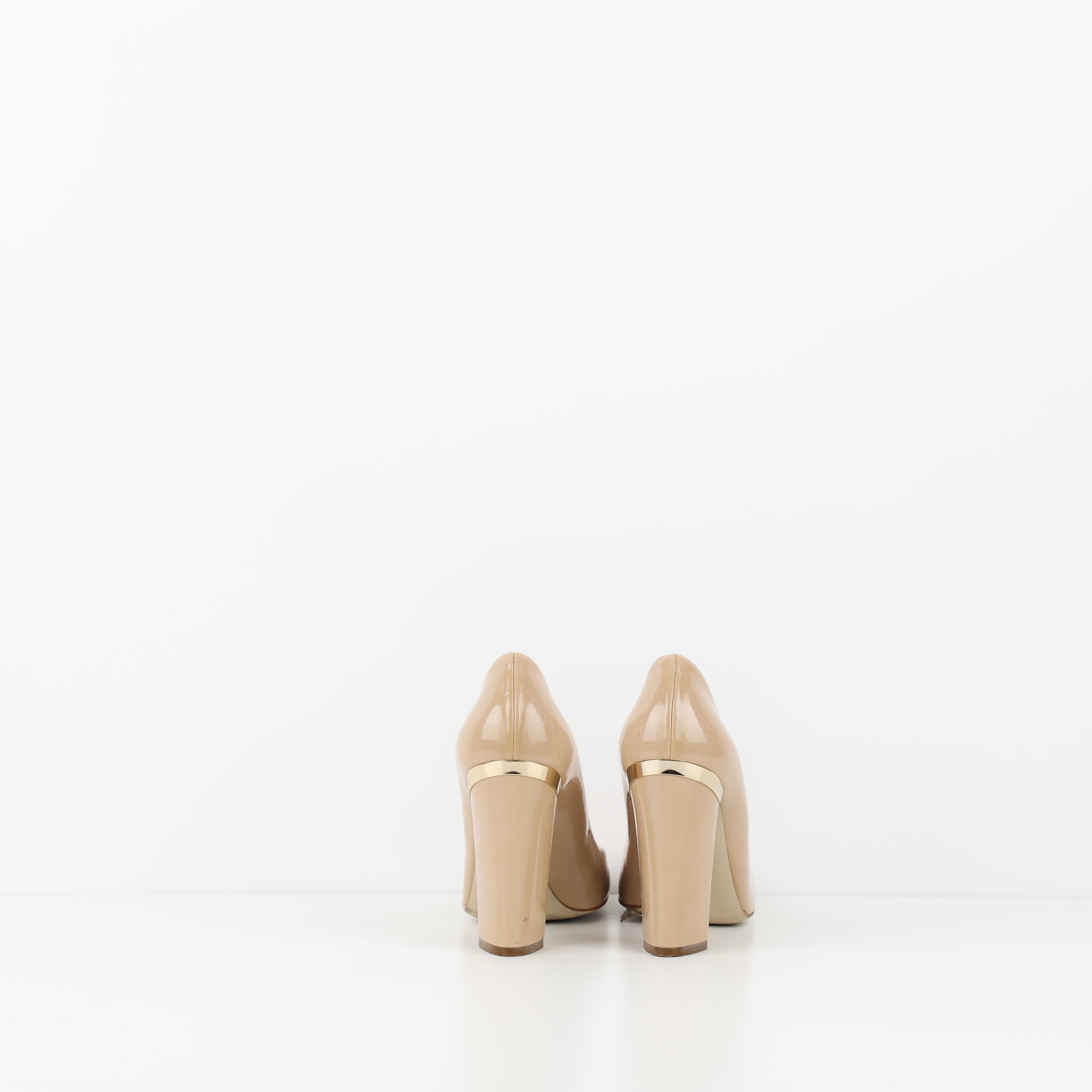 Heels , Shoe Size 39