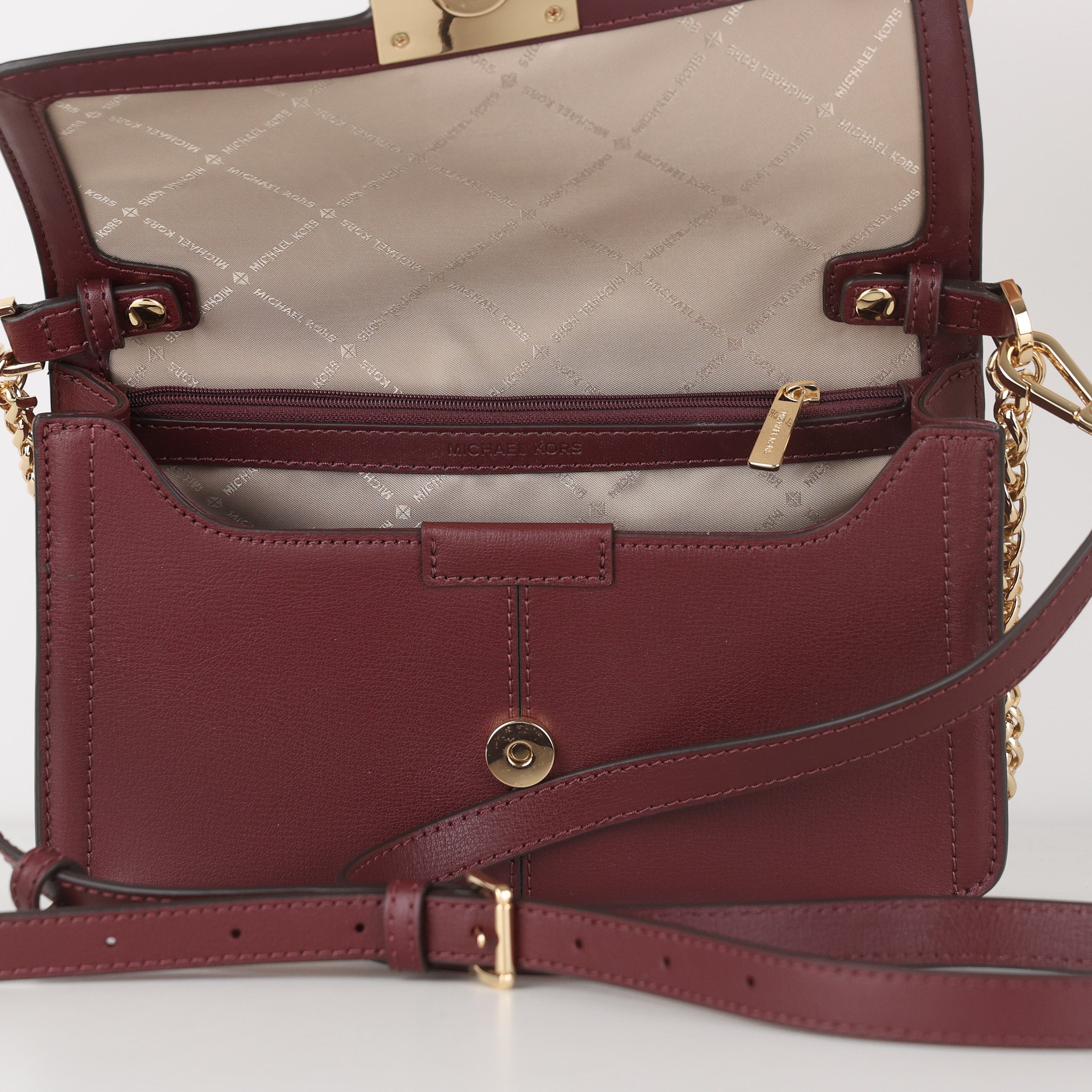 Michael Kors Bag — The Cirkel