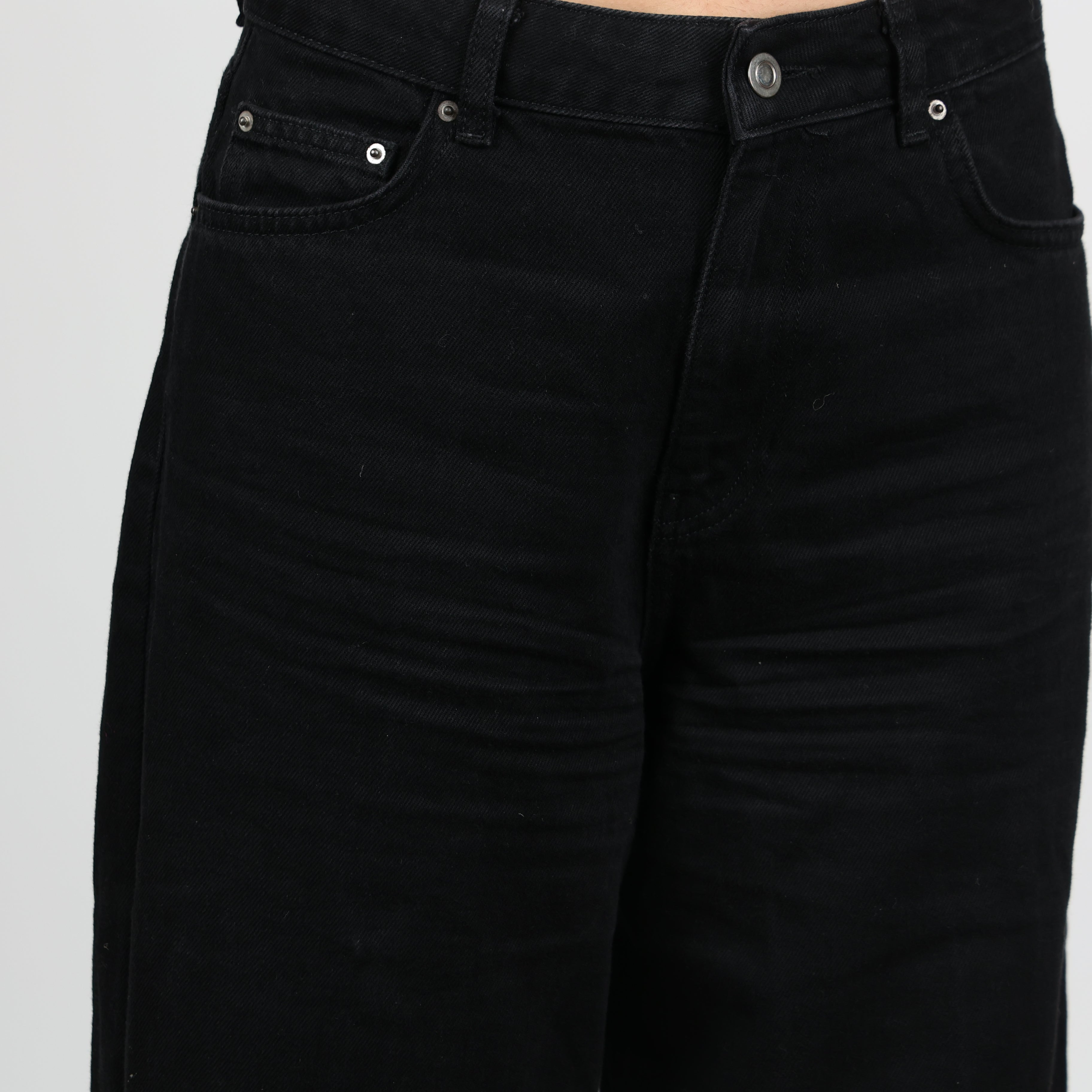 Jeans, Waist 28