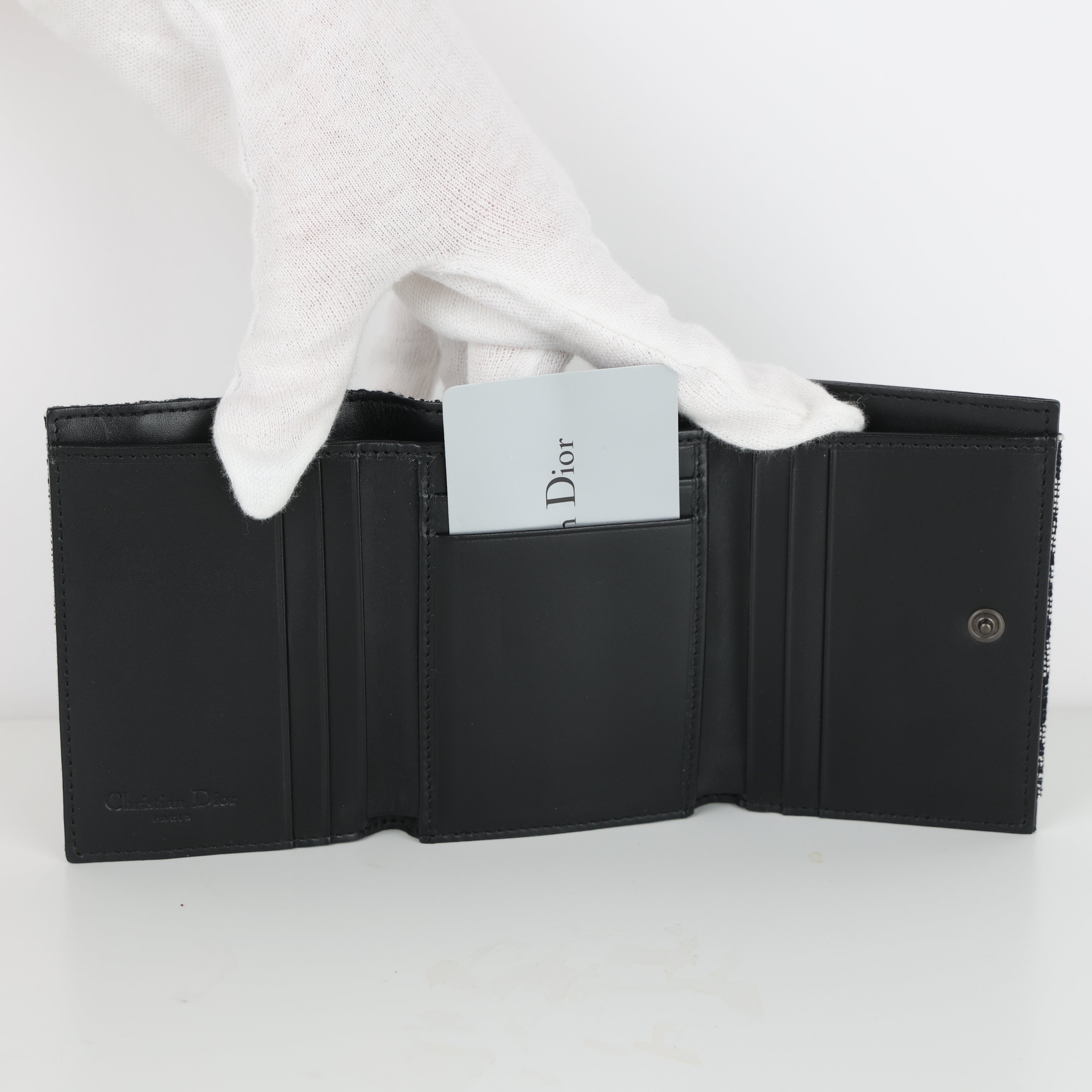 Accessories, UK Size One Size