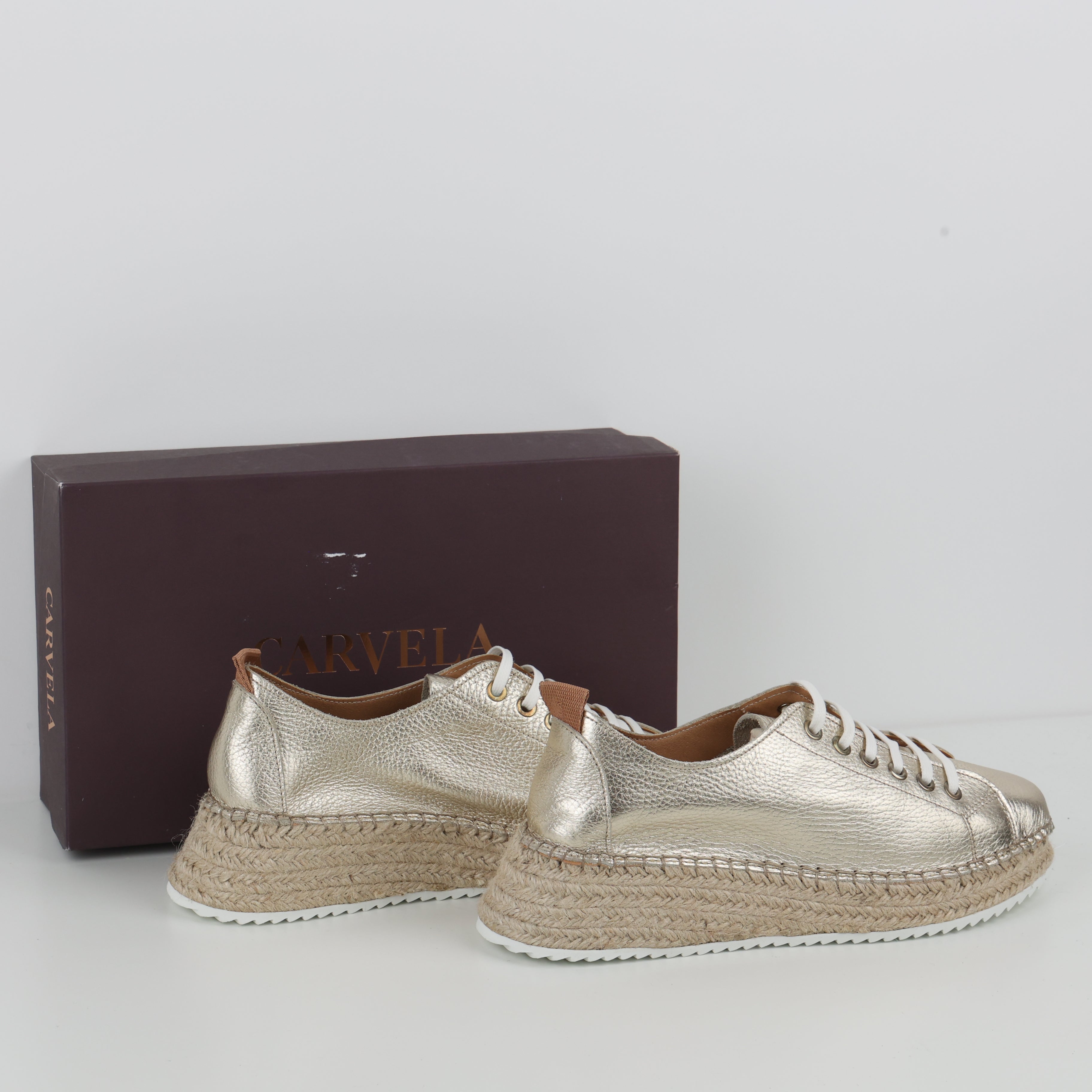 Trainers , Shoe Size 41