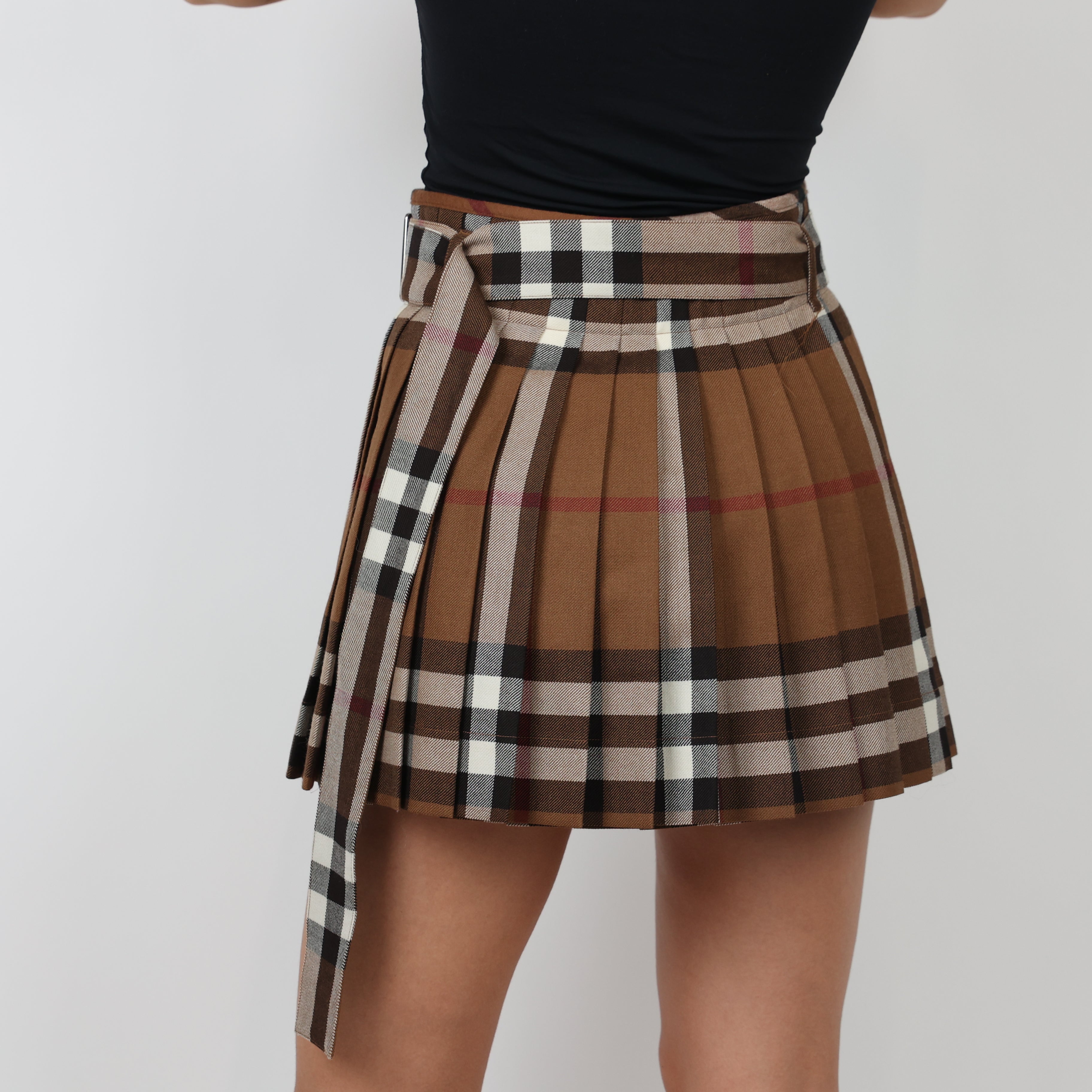 Skirt, UK Size 8