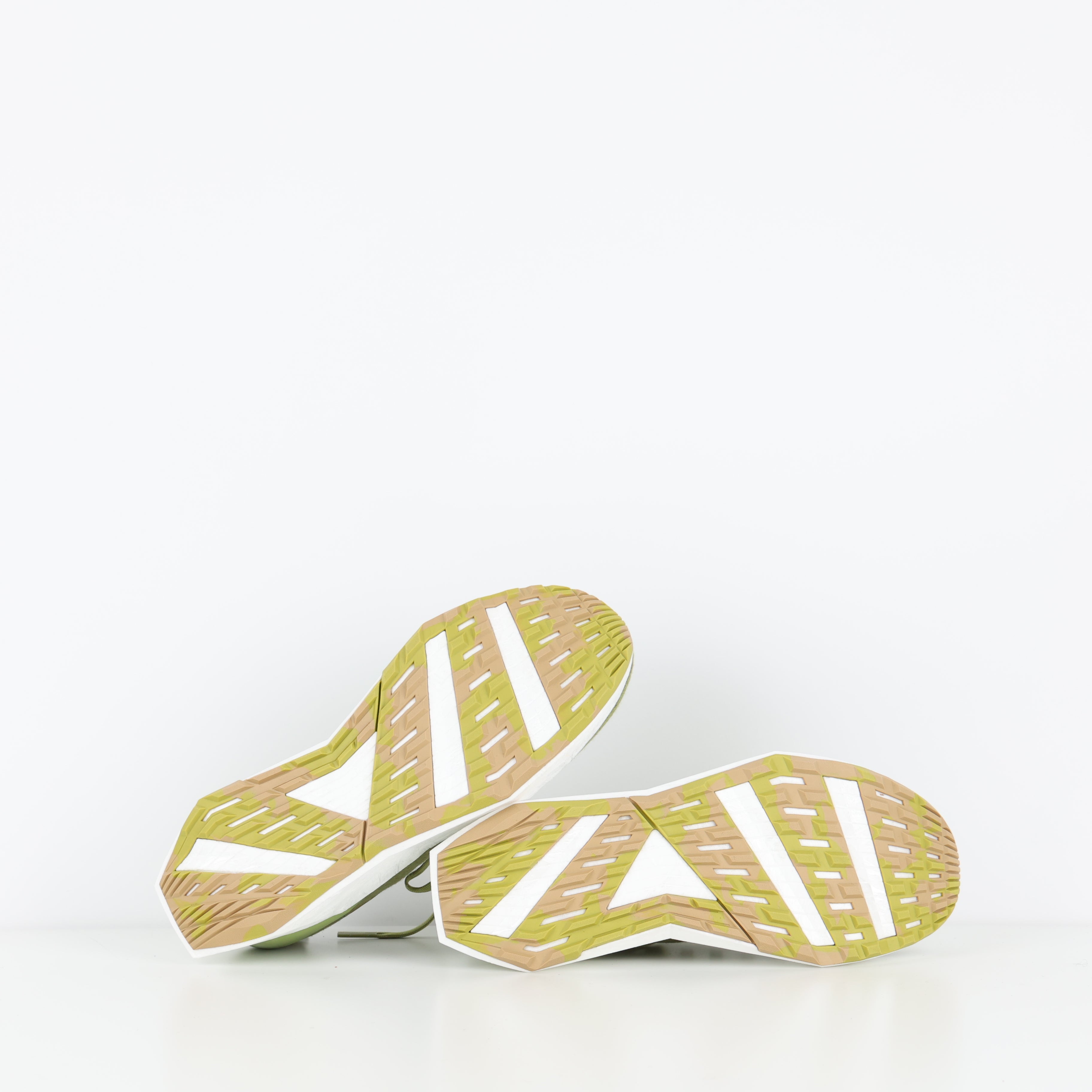 Trainers , Shoe Size 37.5