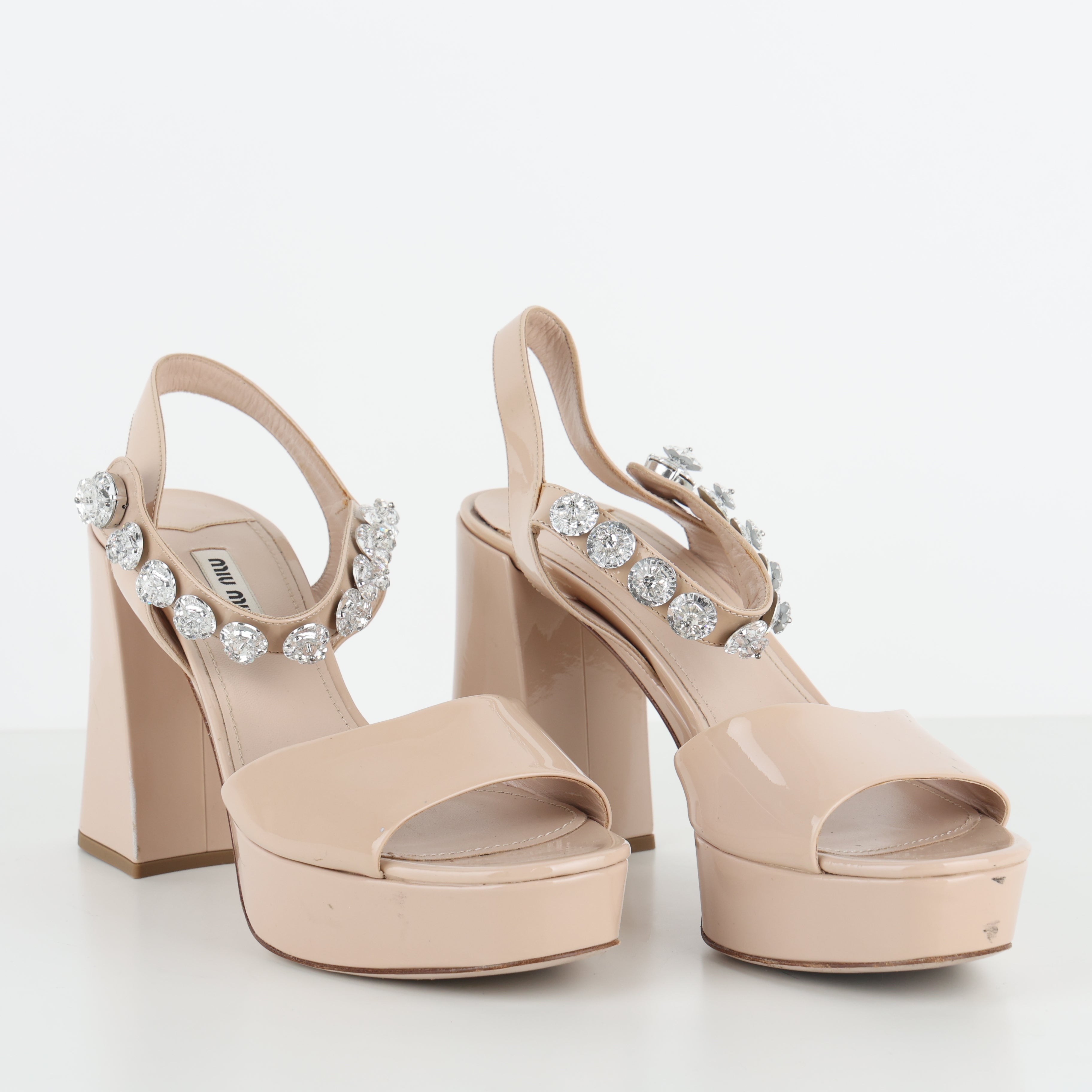 Heels , Shoe Size 39