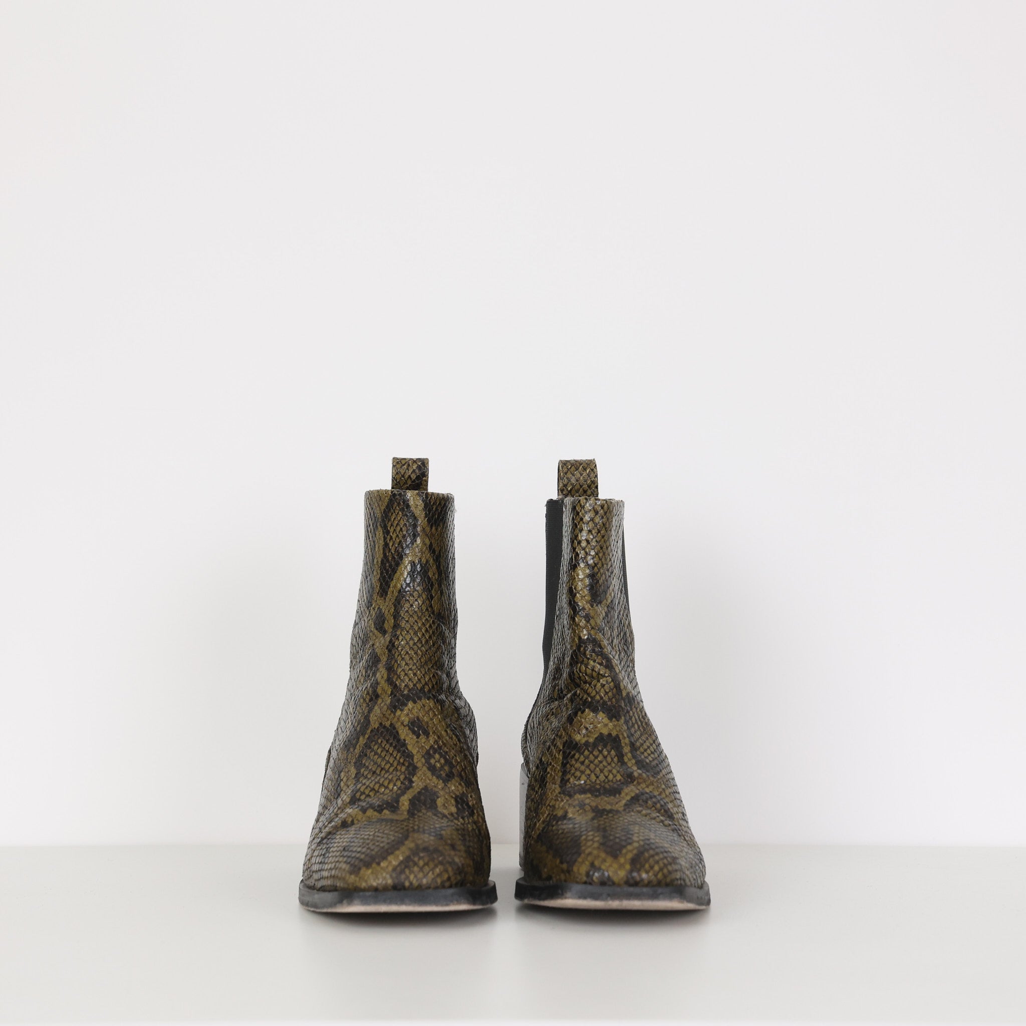 Boots , Shoe Size 39.5
