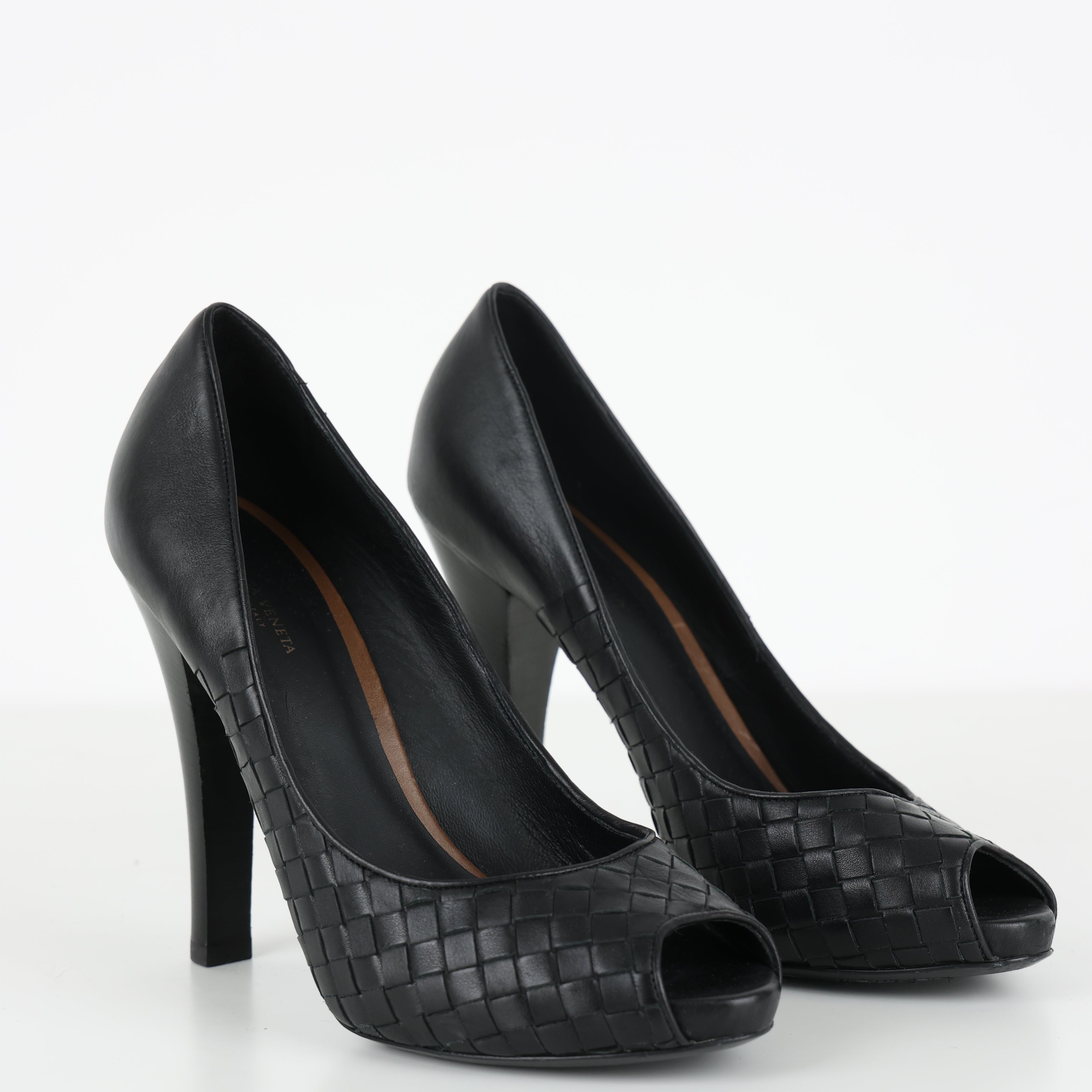 Heels , Shoe Size 38