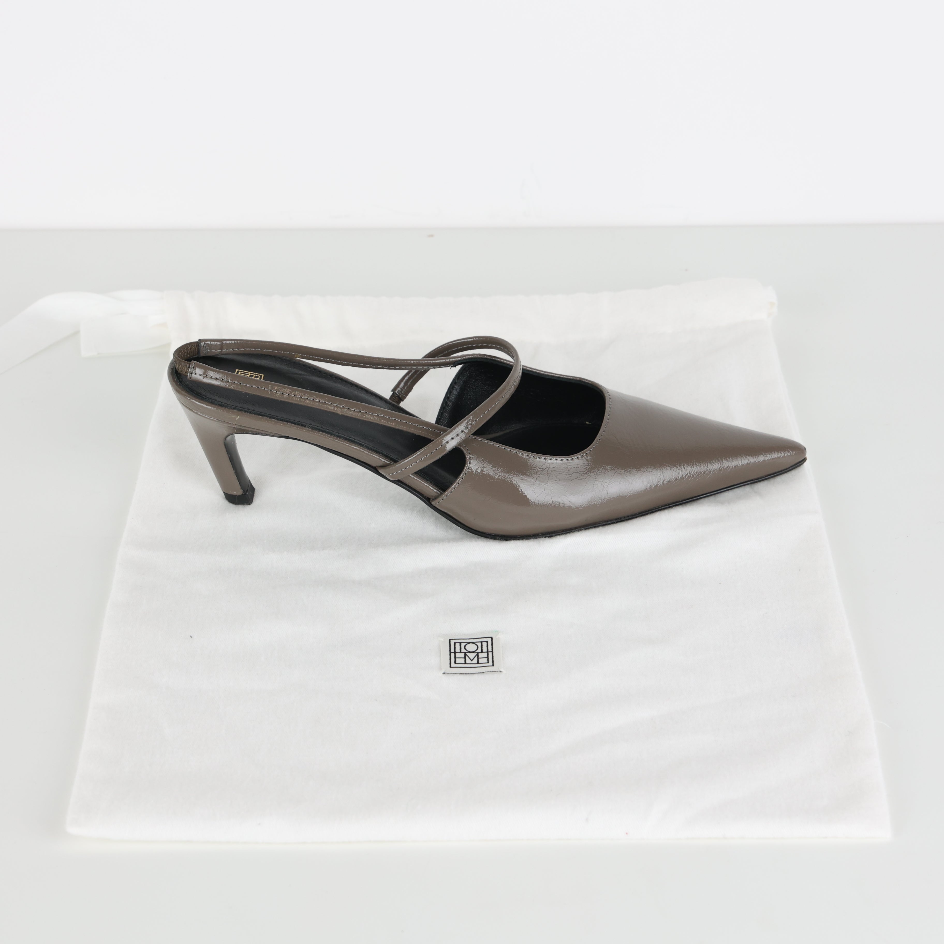 Heels , Shoe Size 39