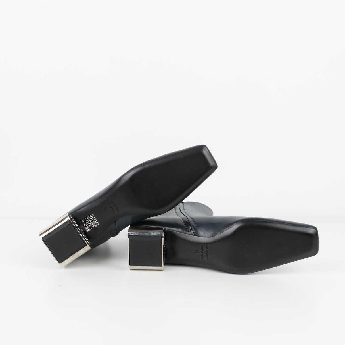 Boots , Shoe Size 38