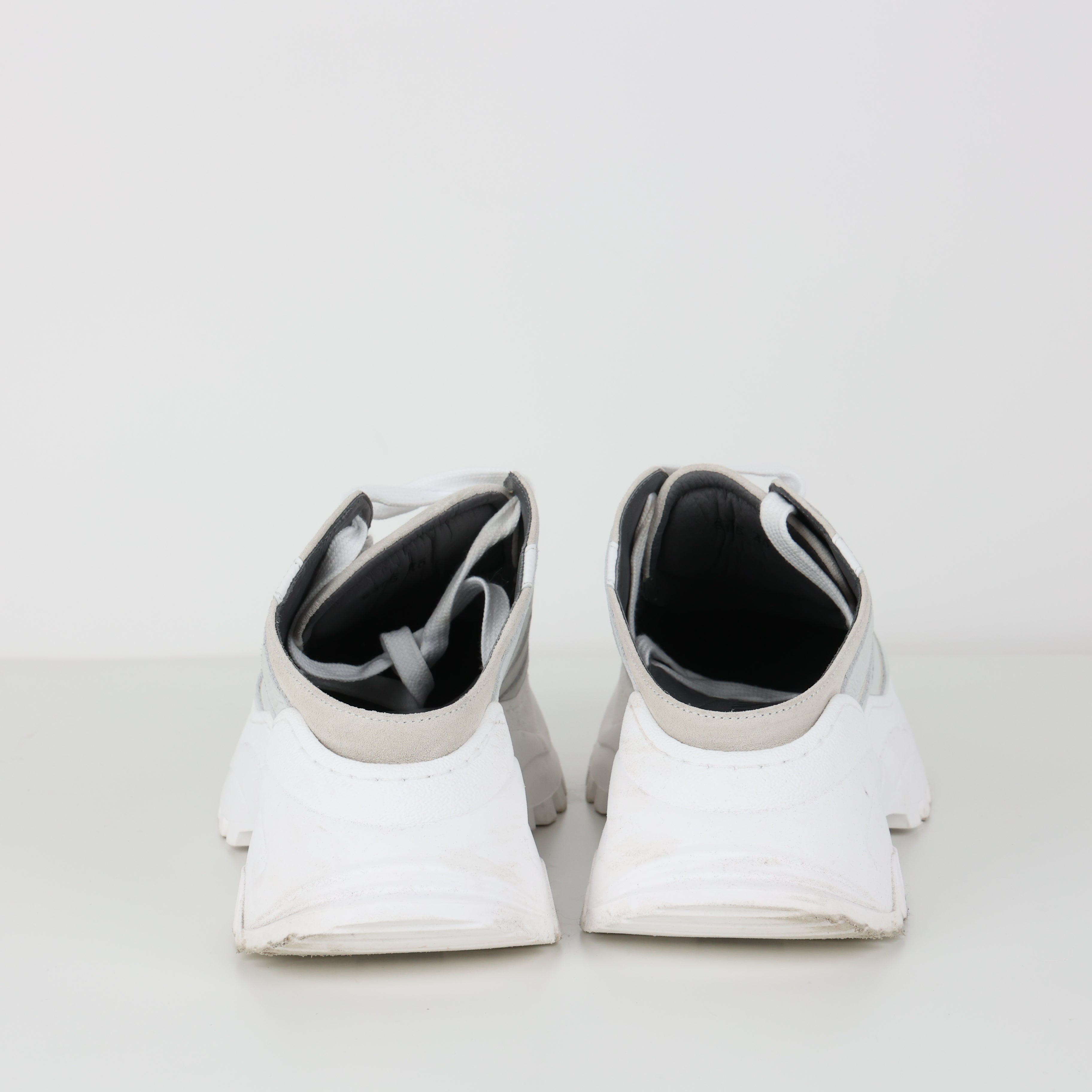 Trainers, Shoe Size 40