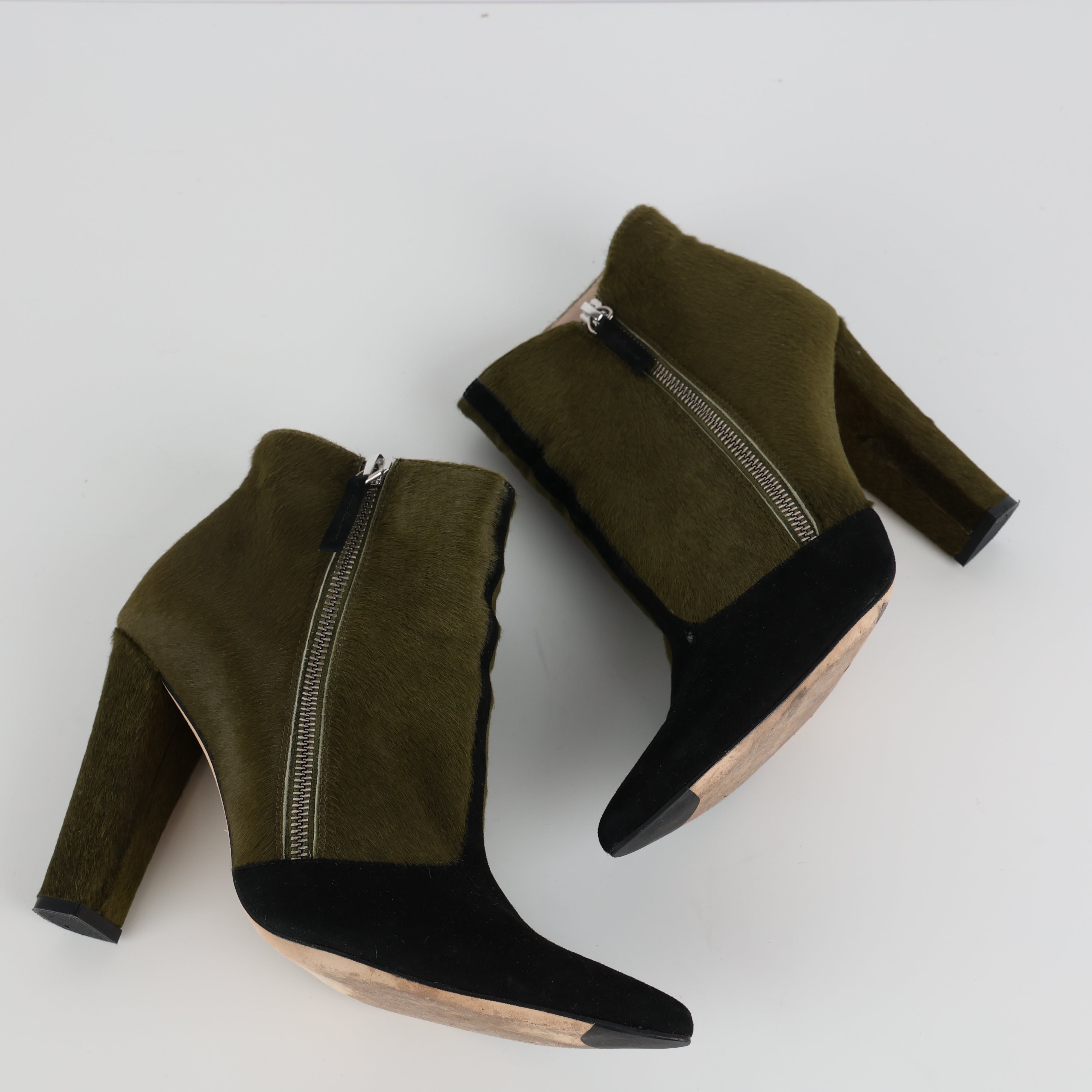 Heels , Shoe Size 40