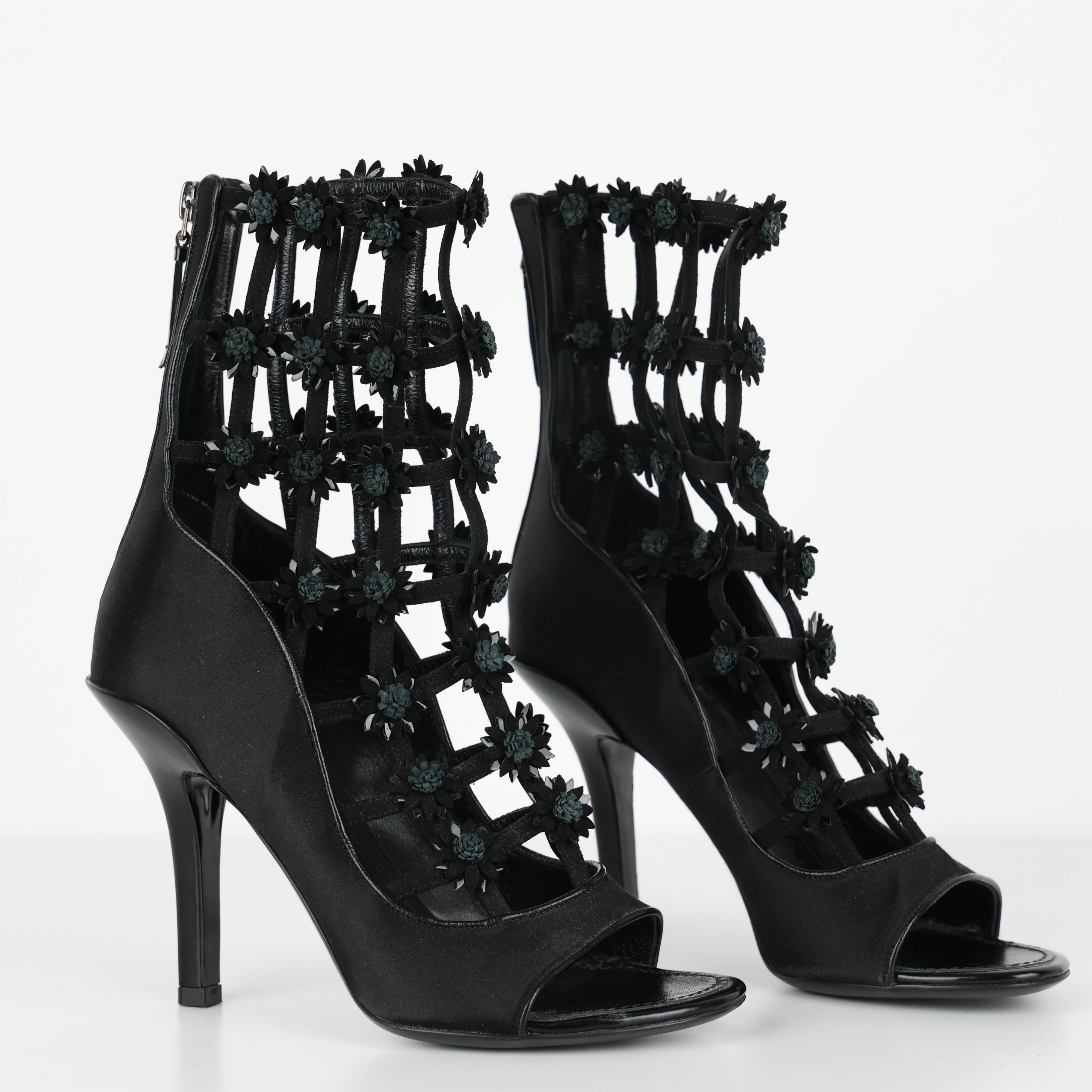 Boots , Shoe Size 37