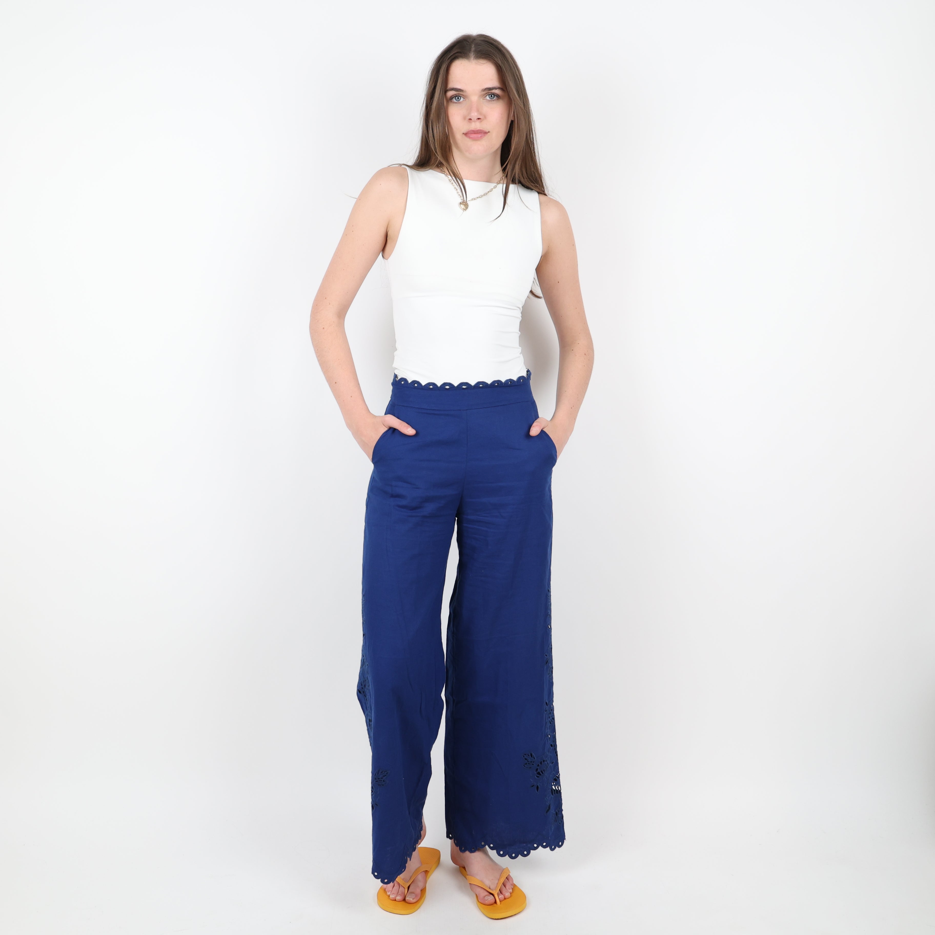 Trousers, UK Size 4