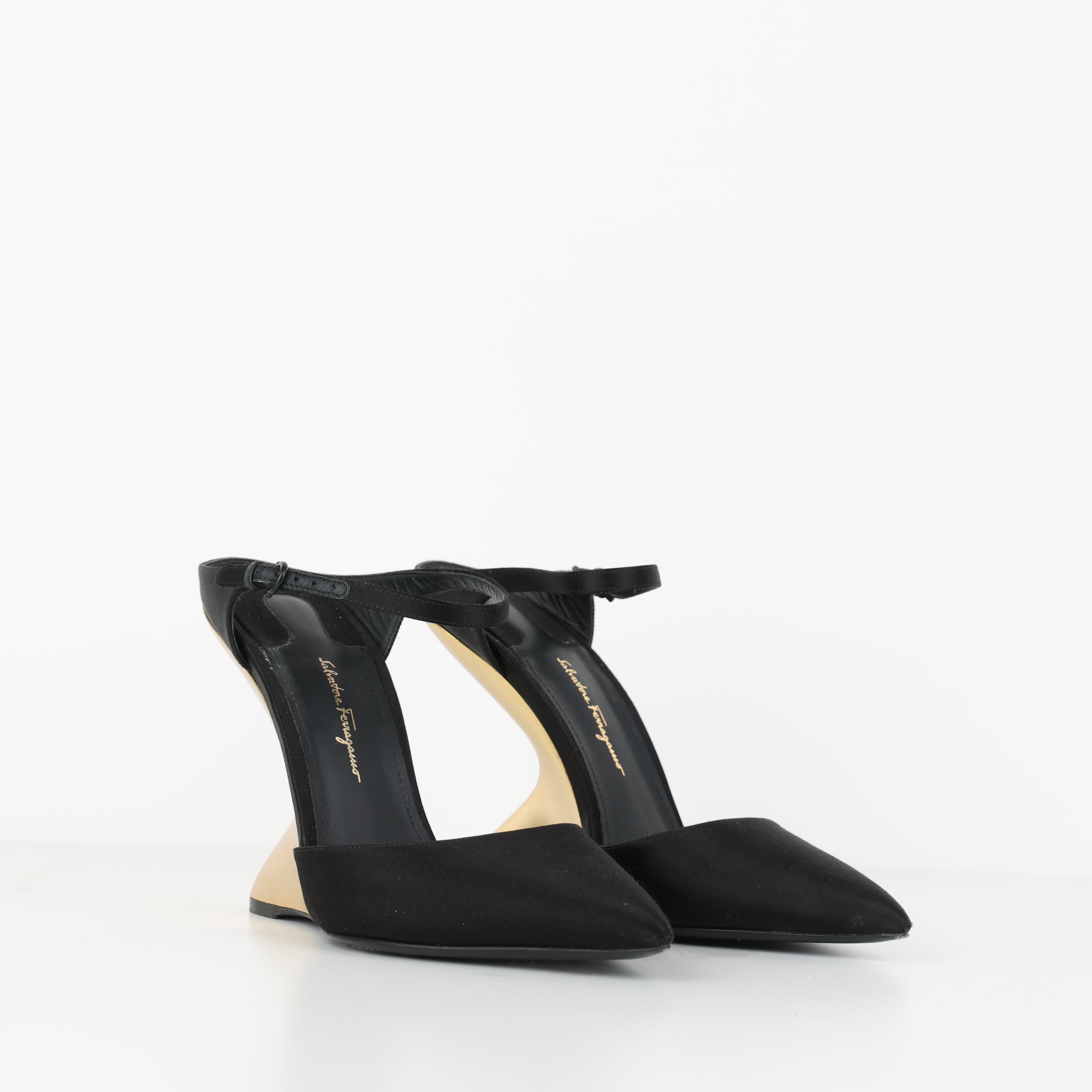 Heels , Shoe Size 40