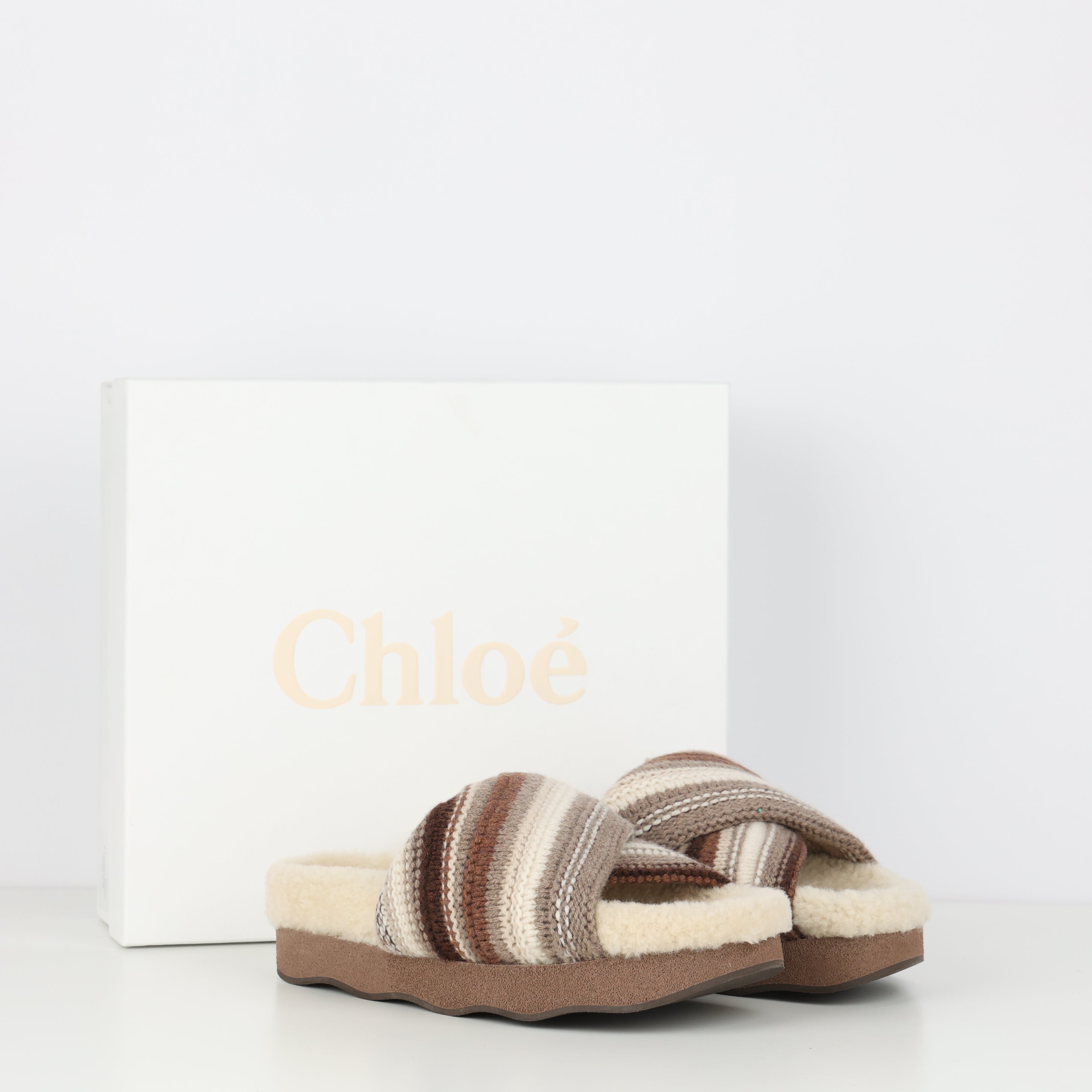 Flats , Shoe Size 38