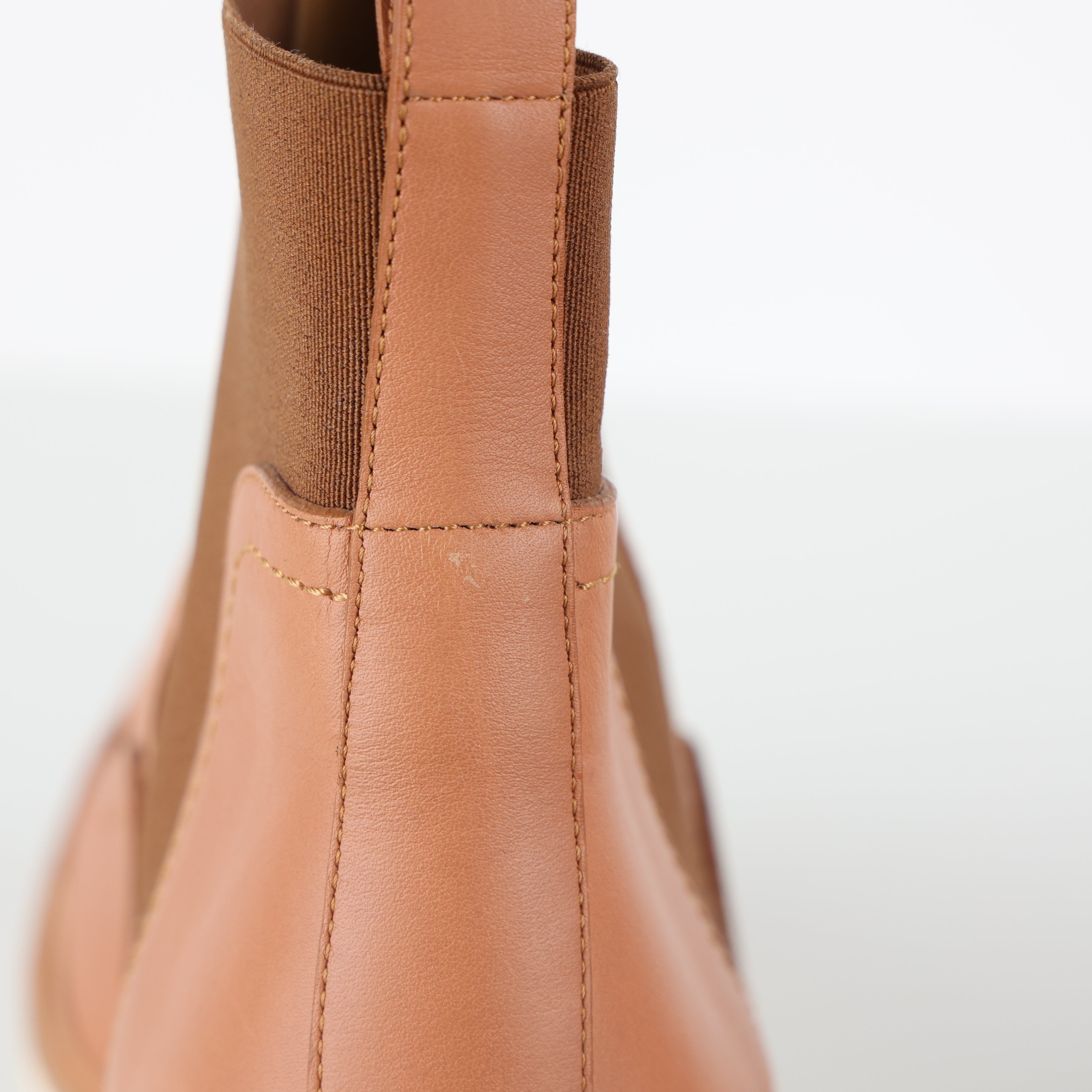 Boots , Shoe Size 39