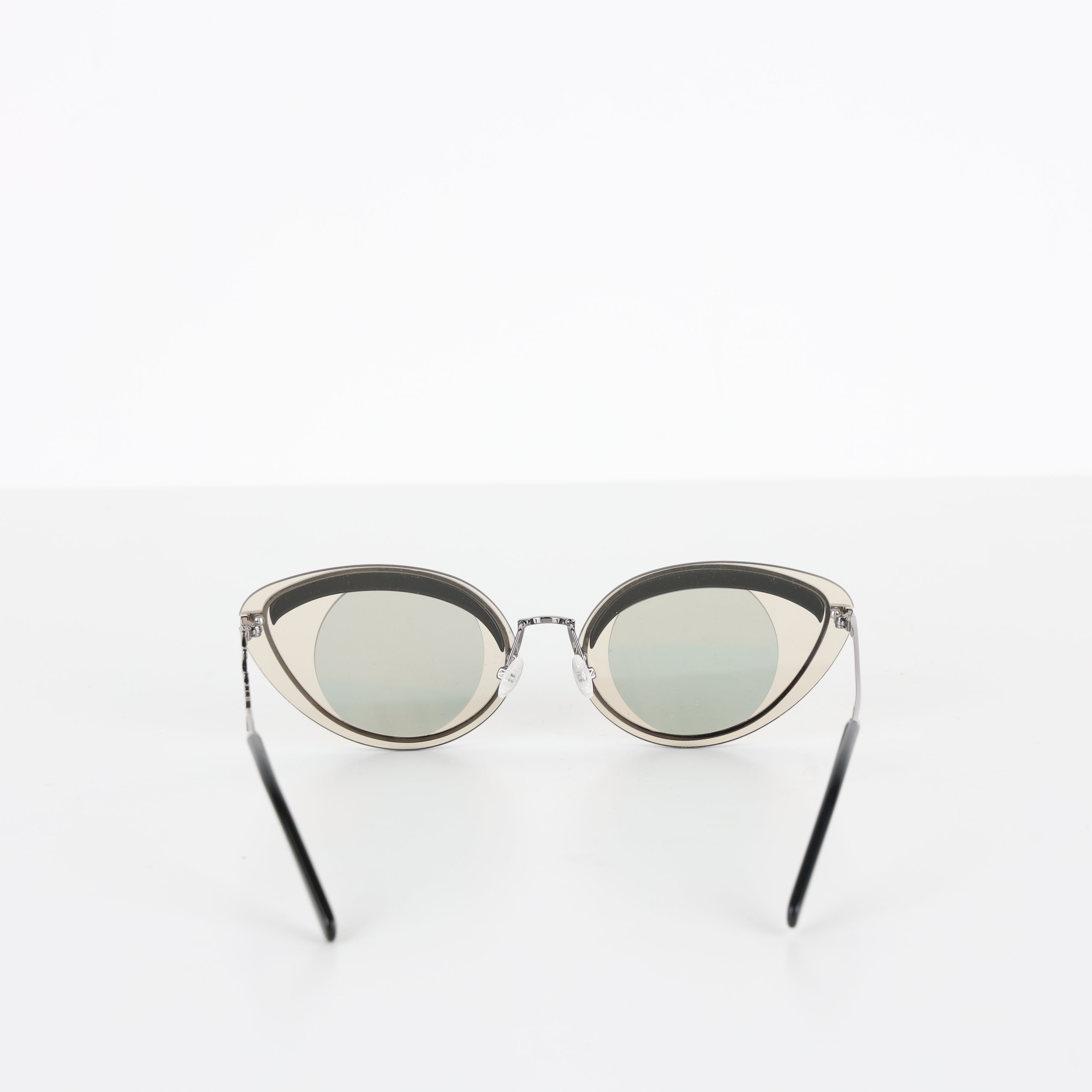 Sunglasses, UK Size One Size