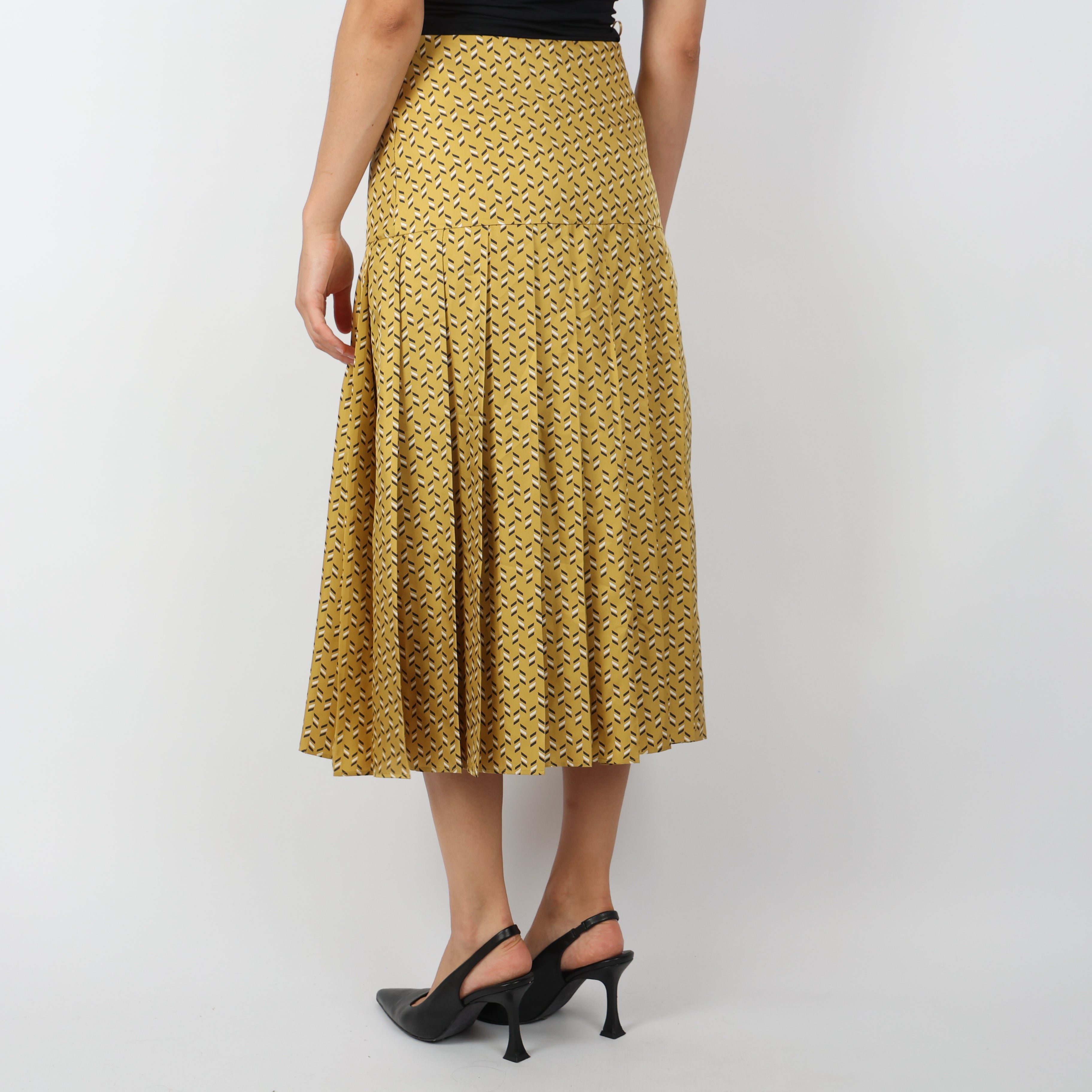 Skirt, UK Size 8