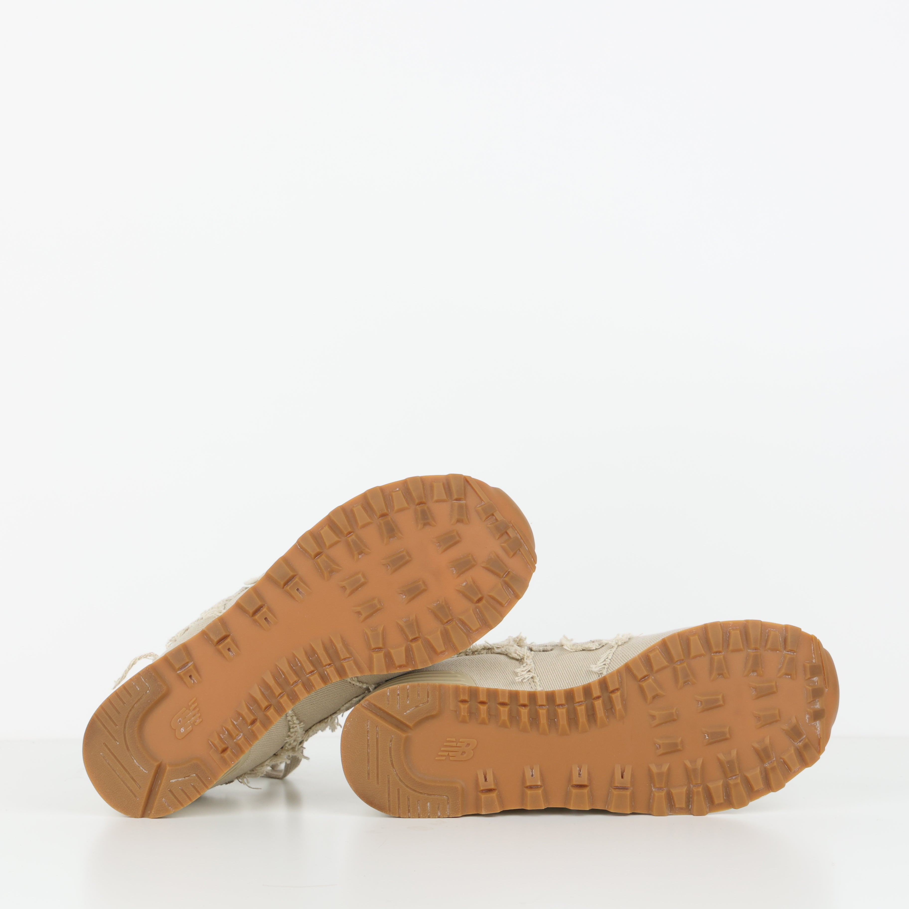 Trainers , Shoe Size 40