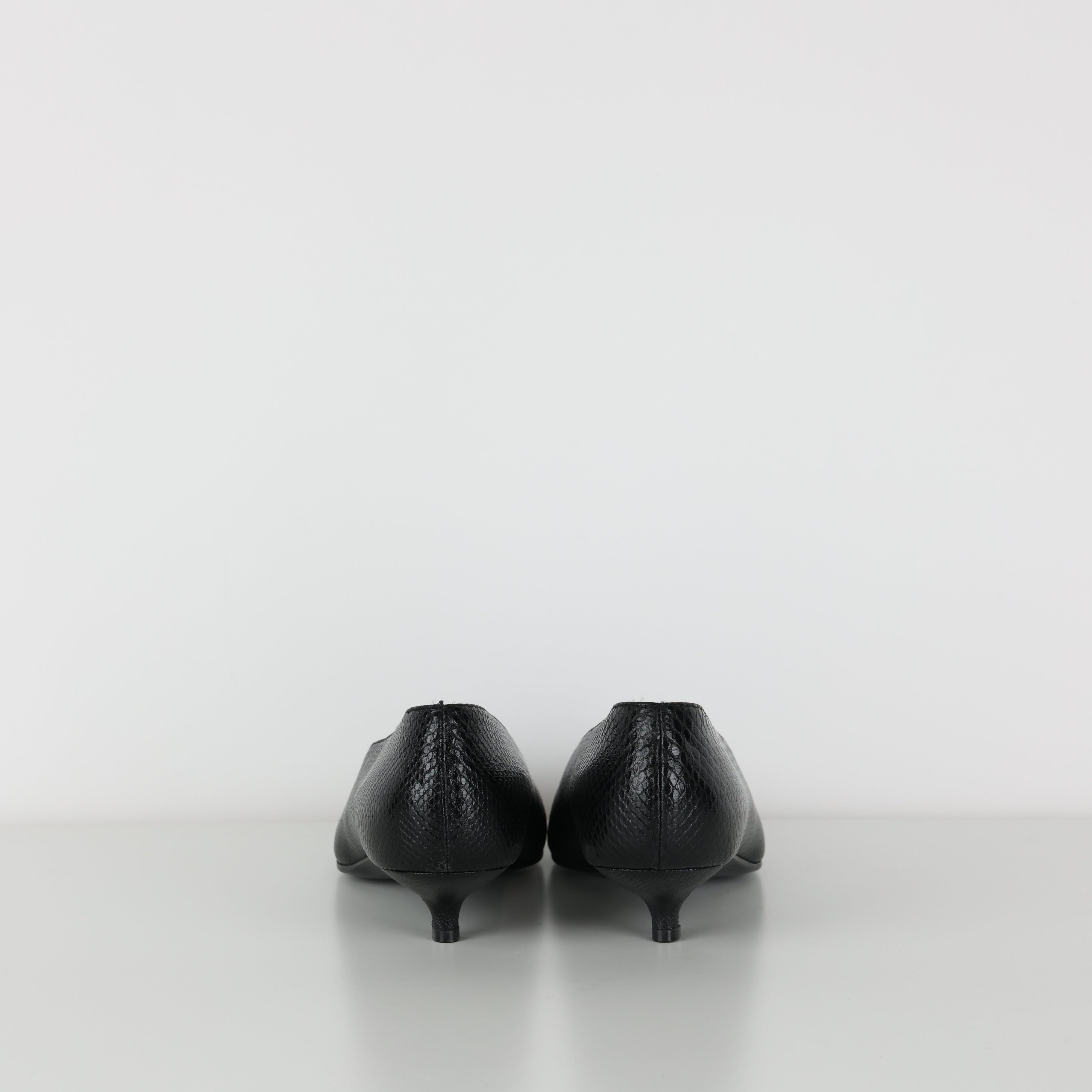 Heels , Shoe Size 40