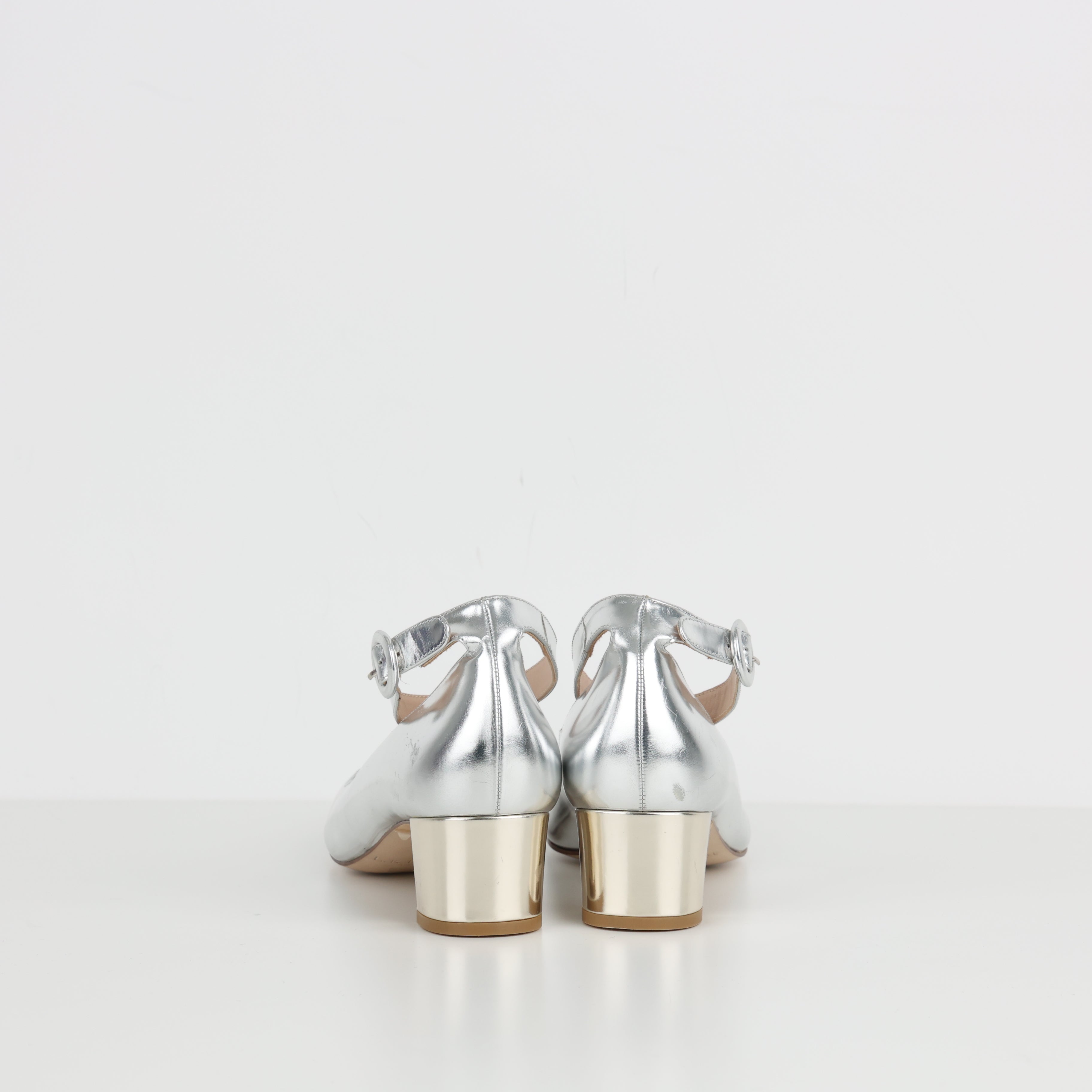 Heels , Shoe Size 39