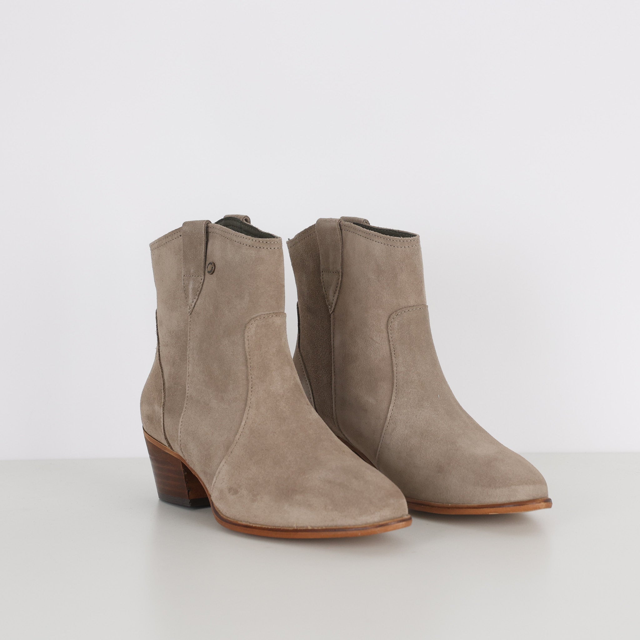 Shoes, Shoe Size 39