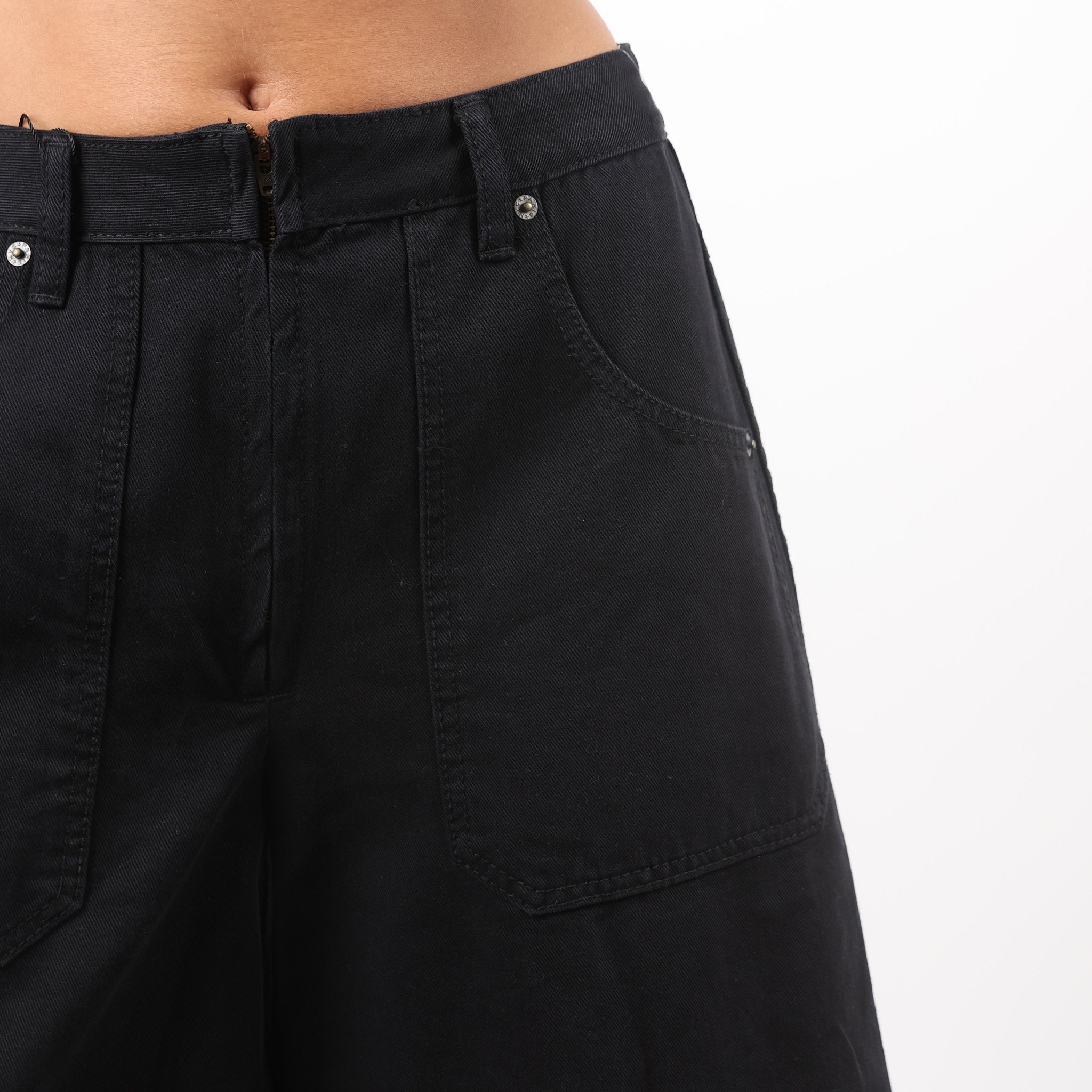 Jeans, Waist 28