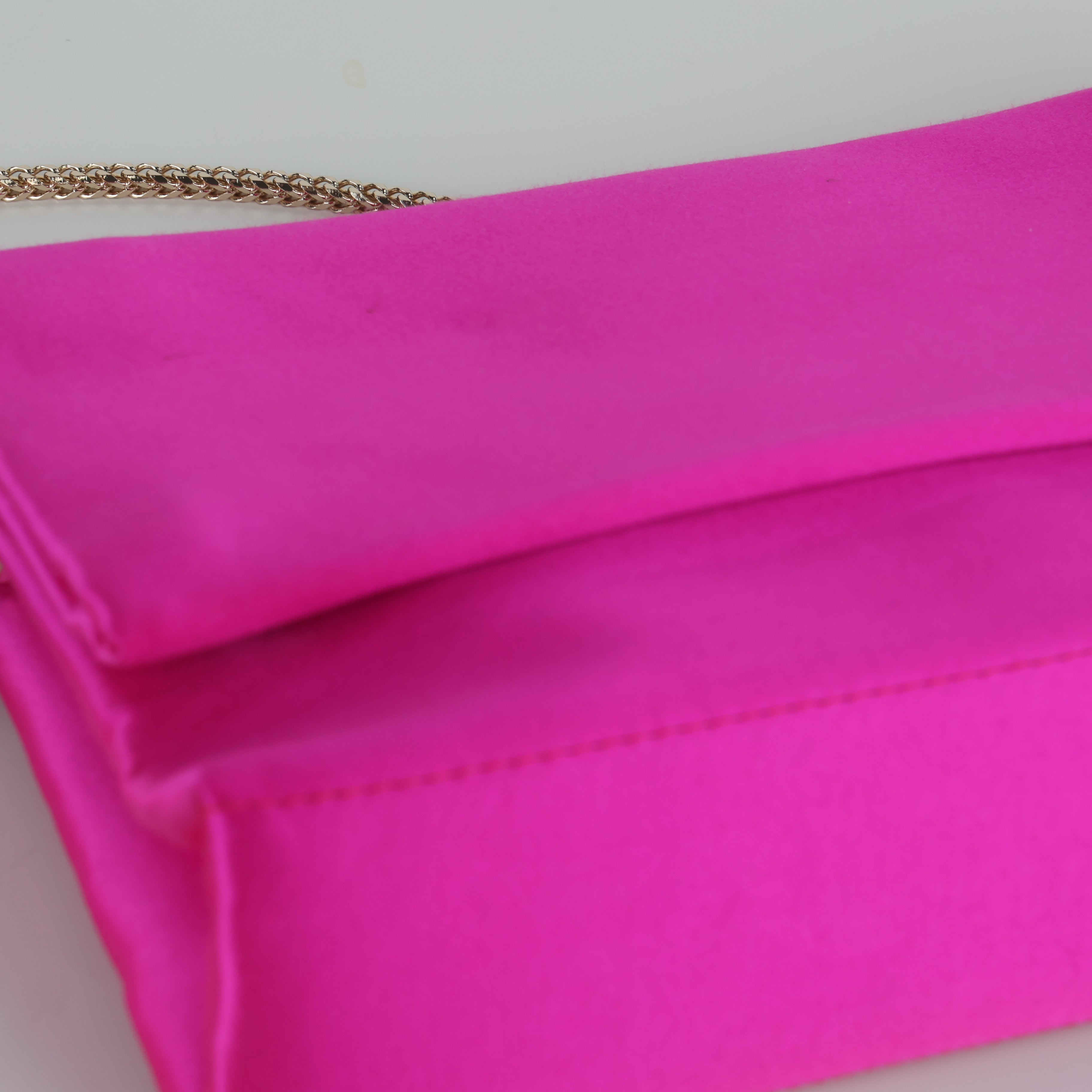 Galvan London, Clutch