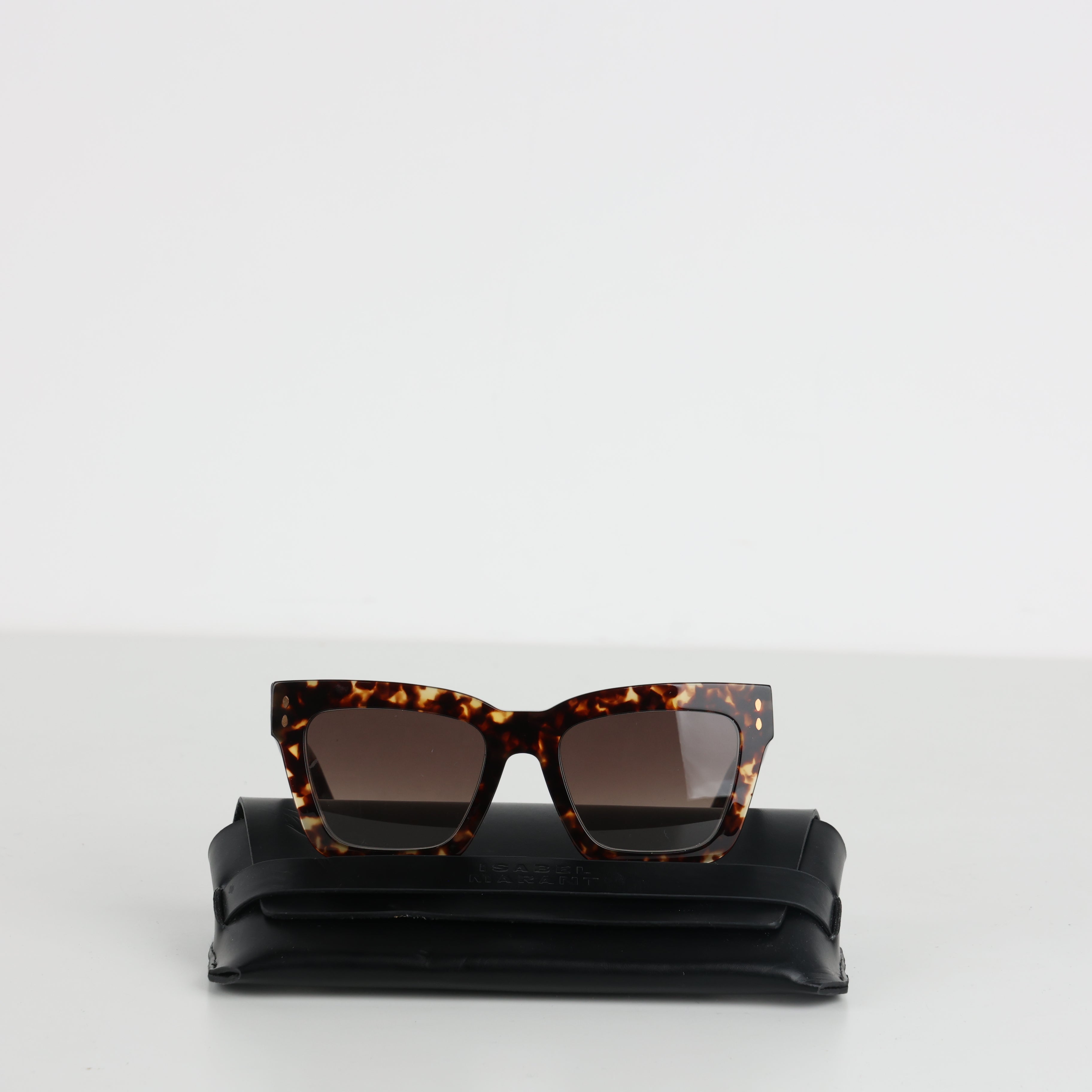 Sunglasses, UK Size One Size