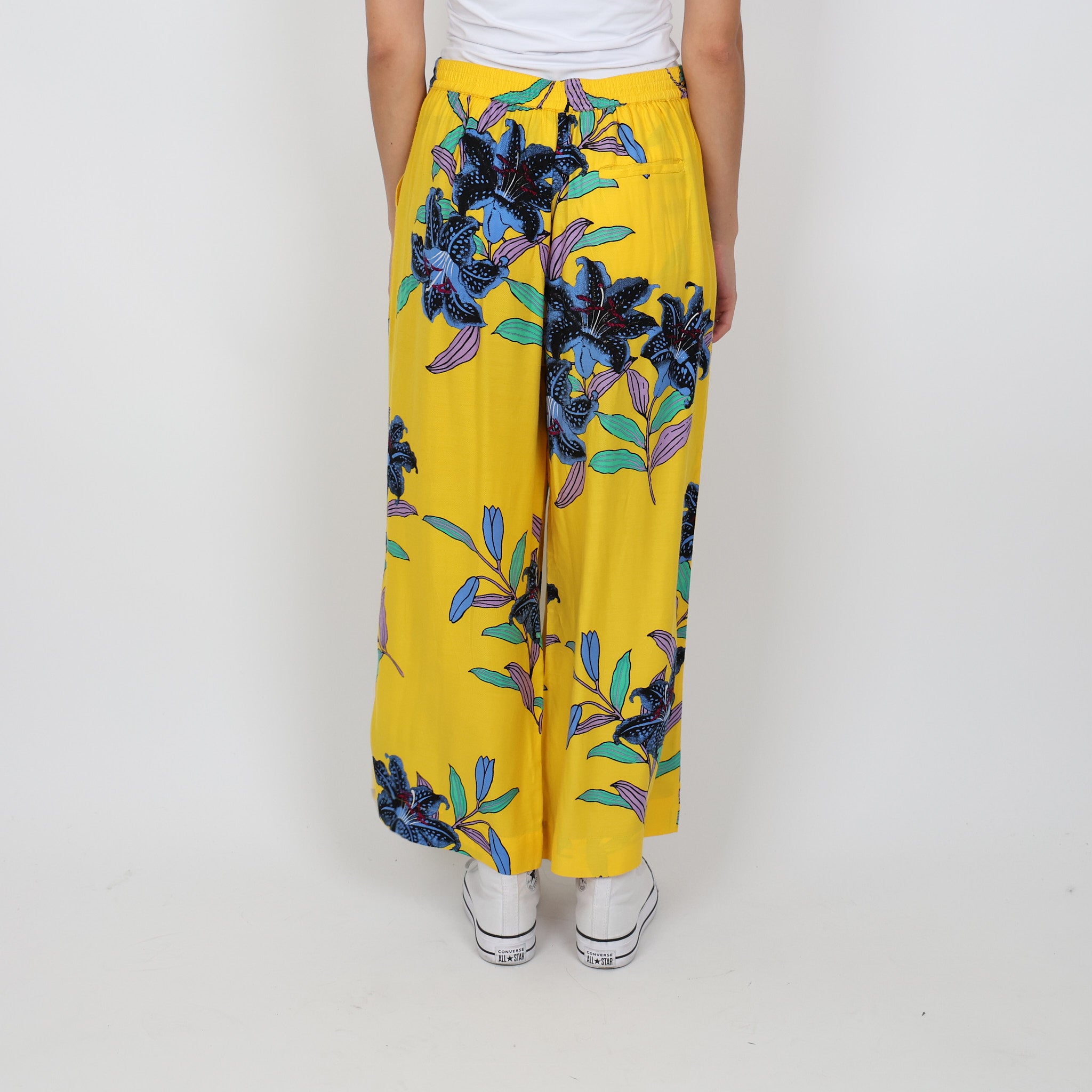 Trousers, UK Size 6