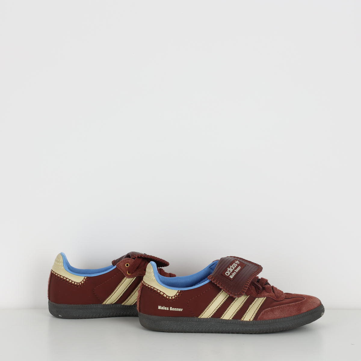 Trainers , Shoe Size 40