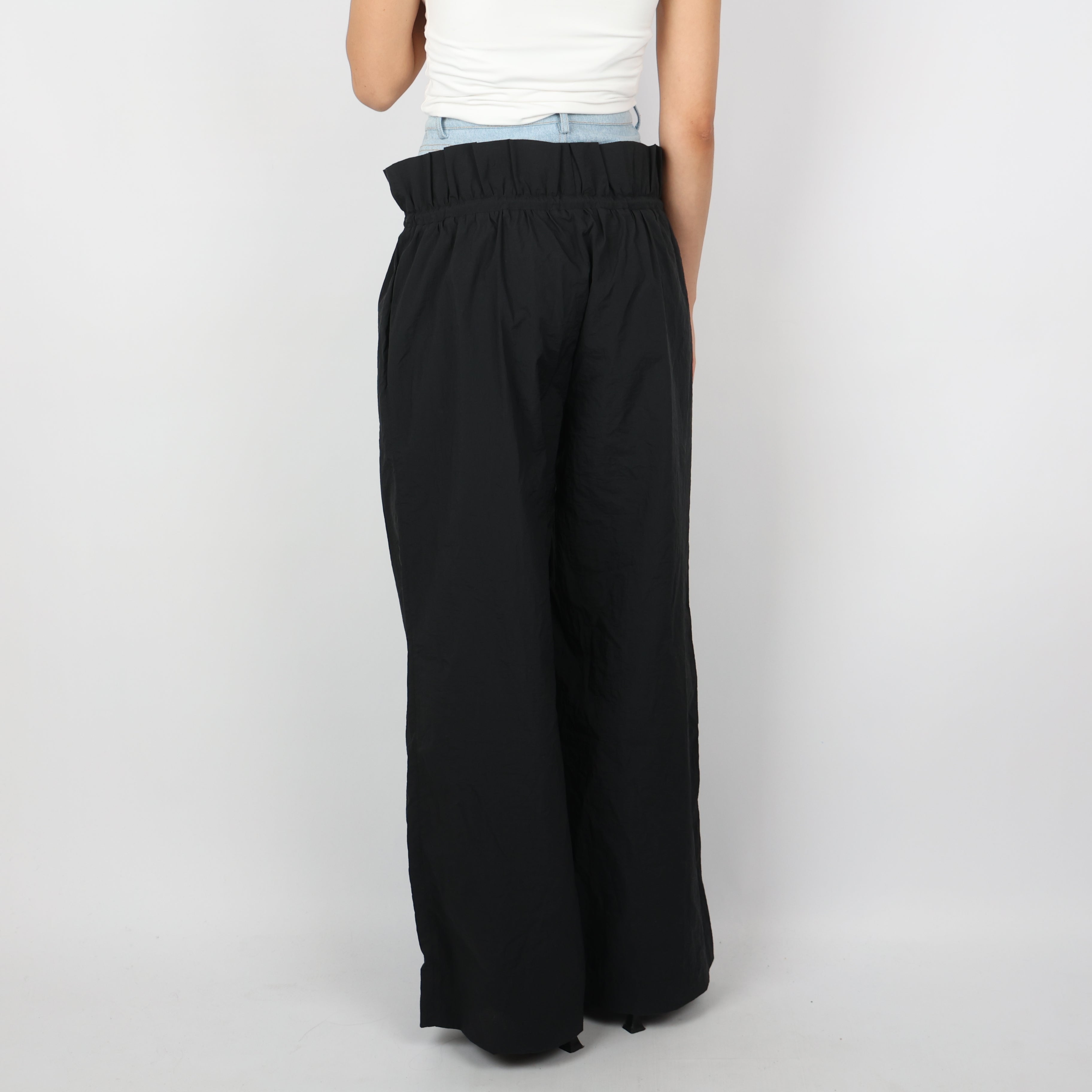 Trousers, Waist 28