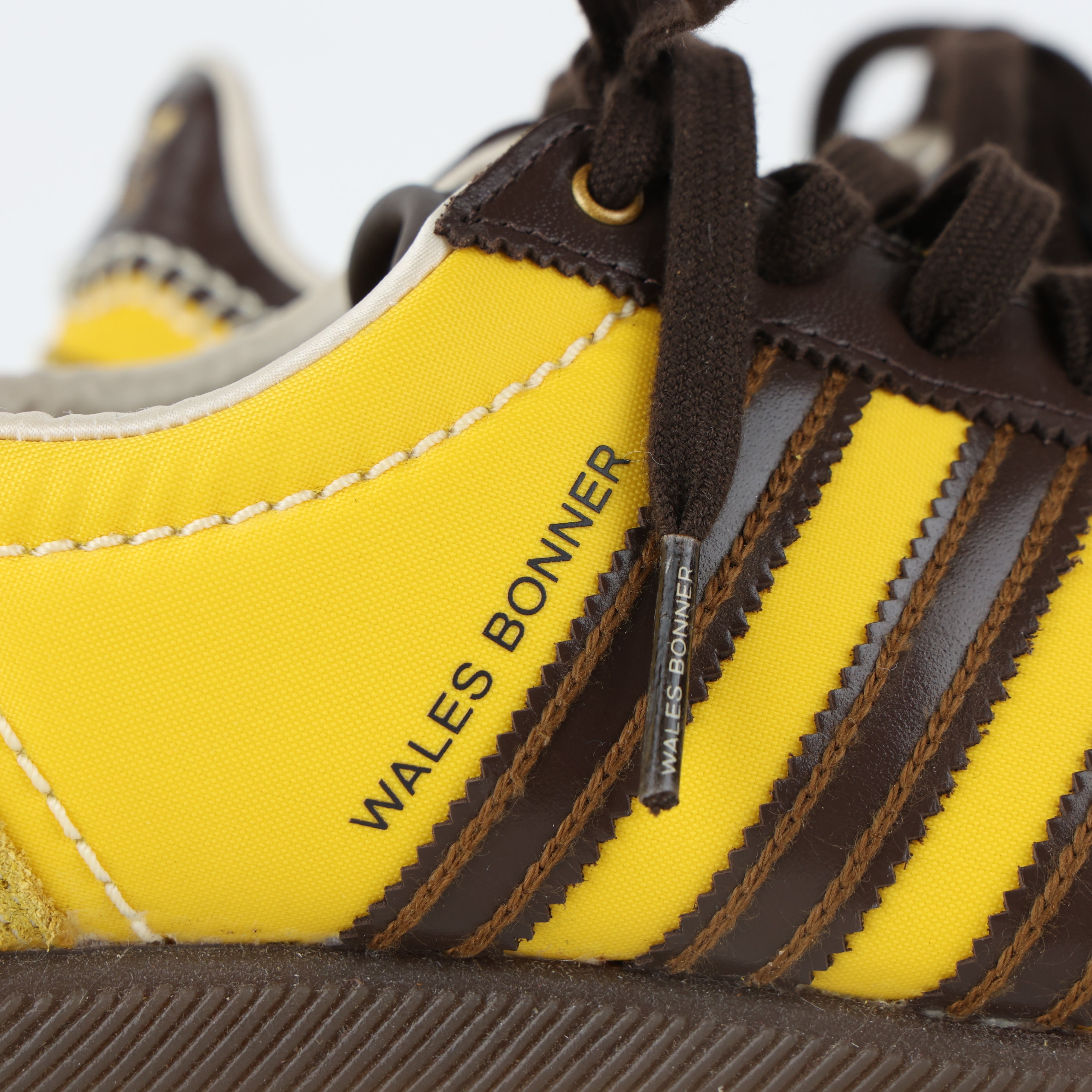 Trainers ,