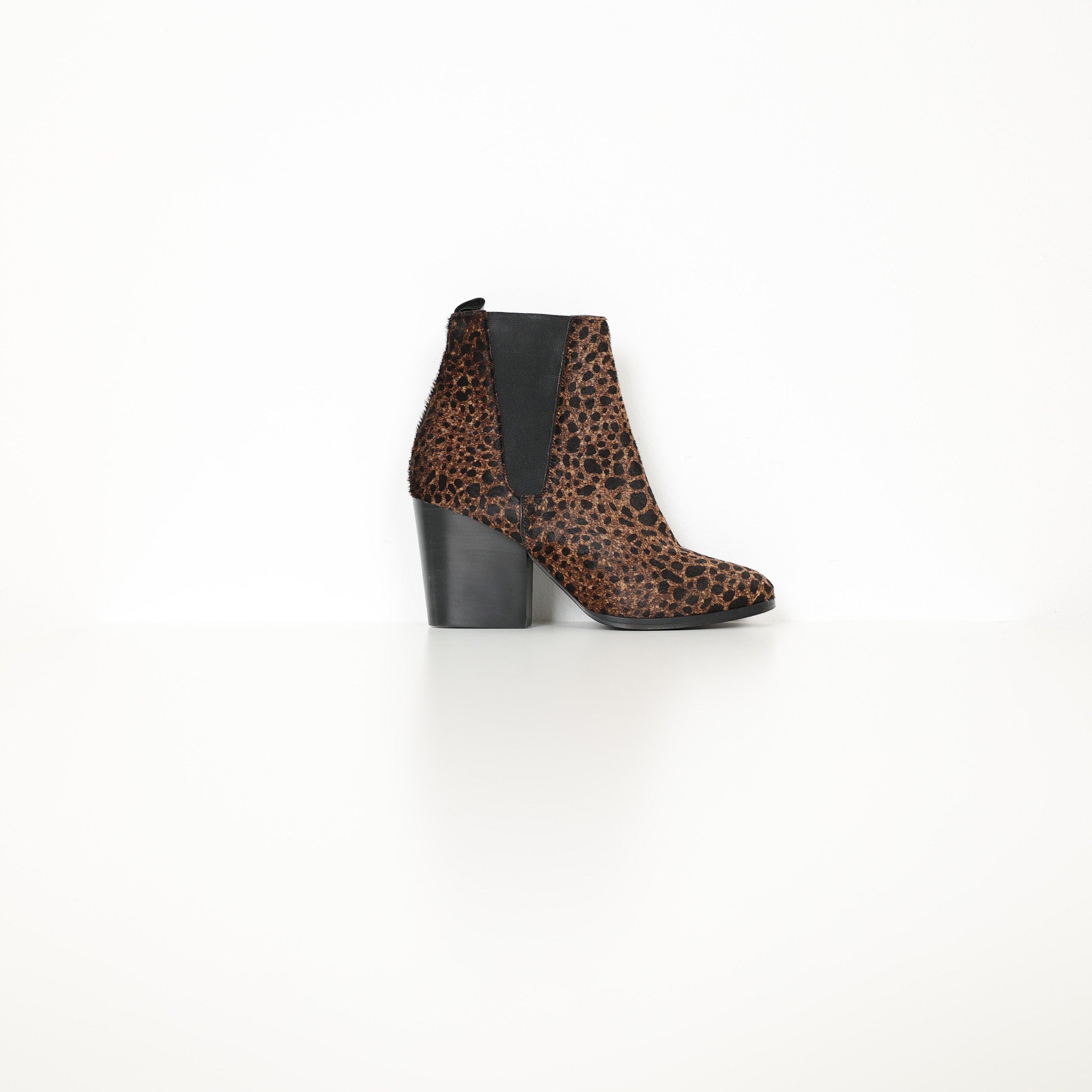Shoes, Size 37