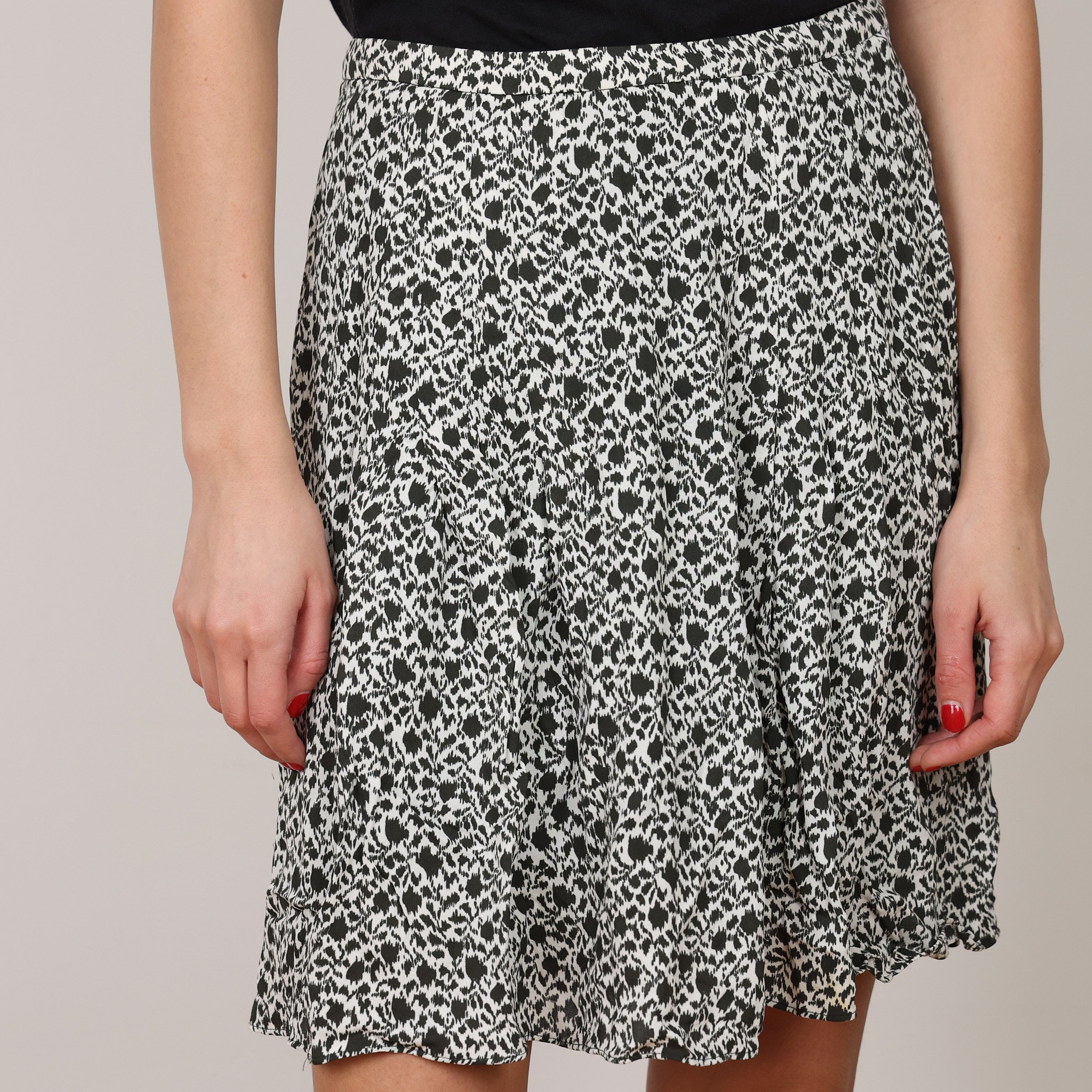 Skirt, UK Size 8